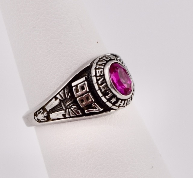Vintage 1987 Women’s Class Ring Art Carved, Red Stone, White Metal Size 6