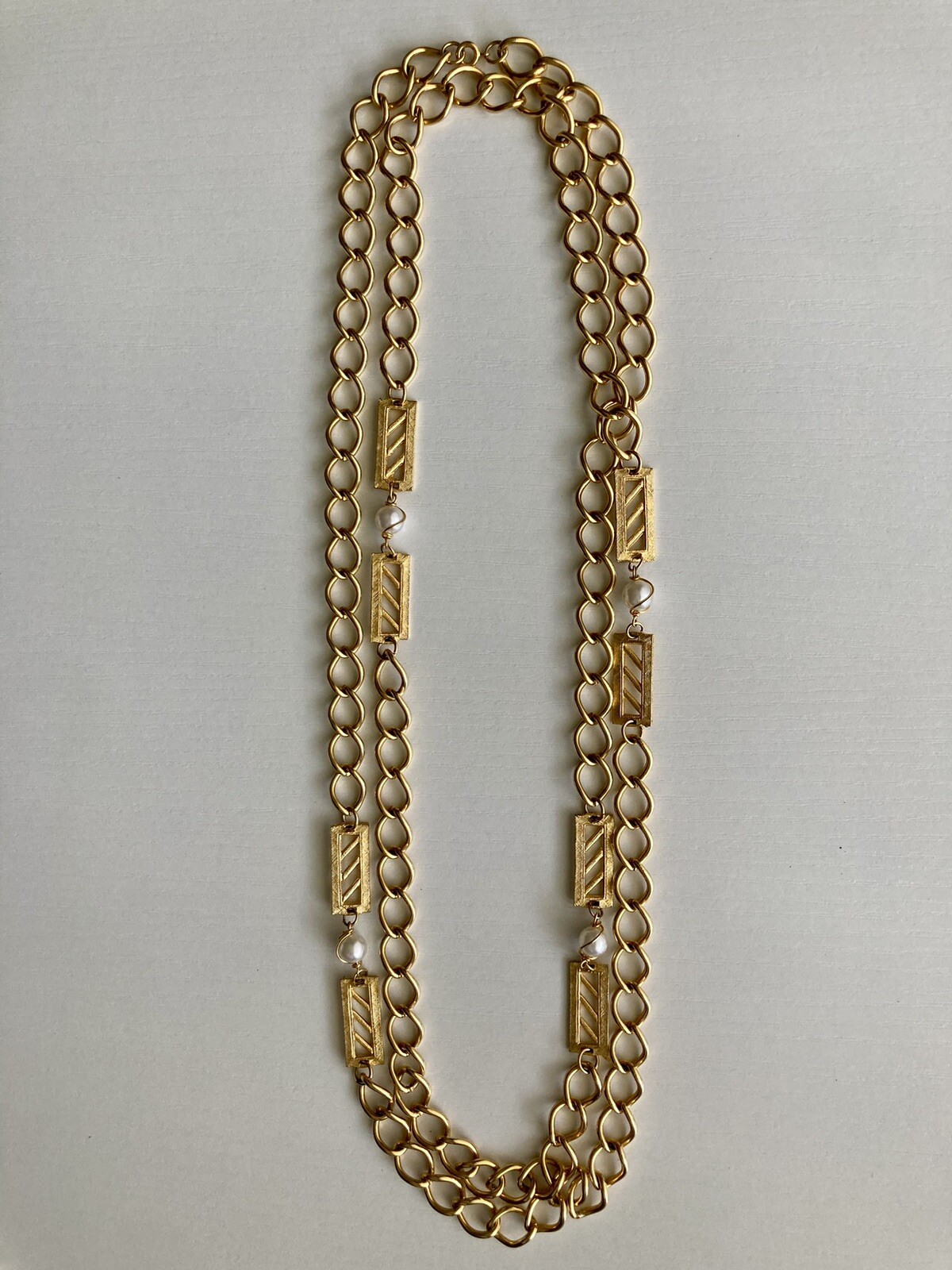 Vintage Gold Tone Bar Faux Pearl Station Oval Link Chain 52 inch Necklace 89.13g