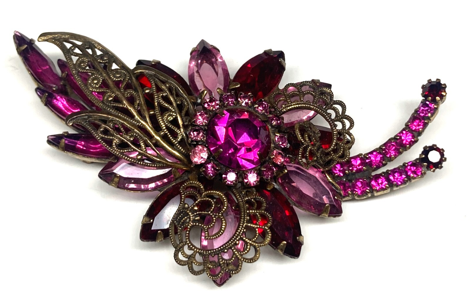 D & E Delizza & Elster Juliana Pink Fuchsia Red Rhinestone Earrings Pin Set