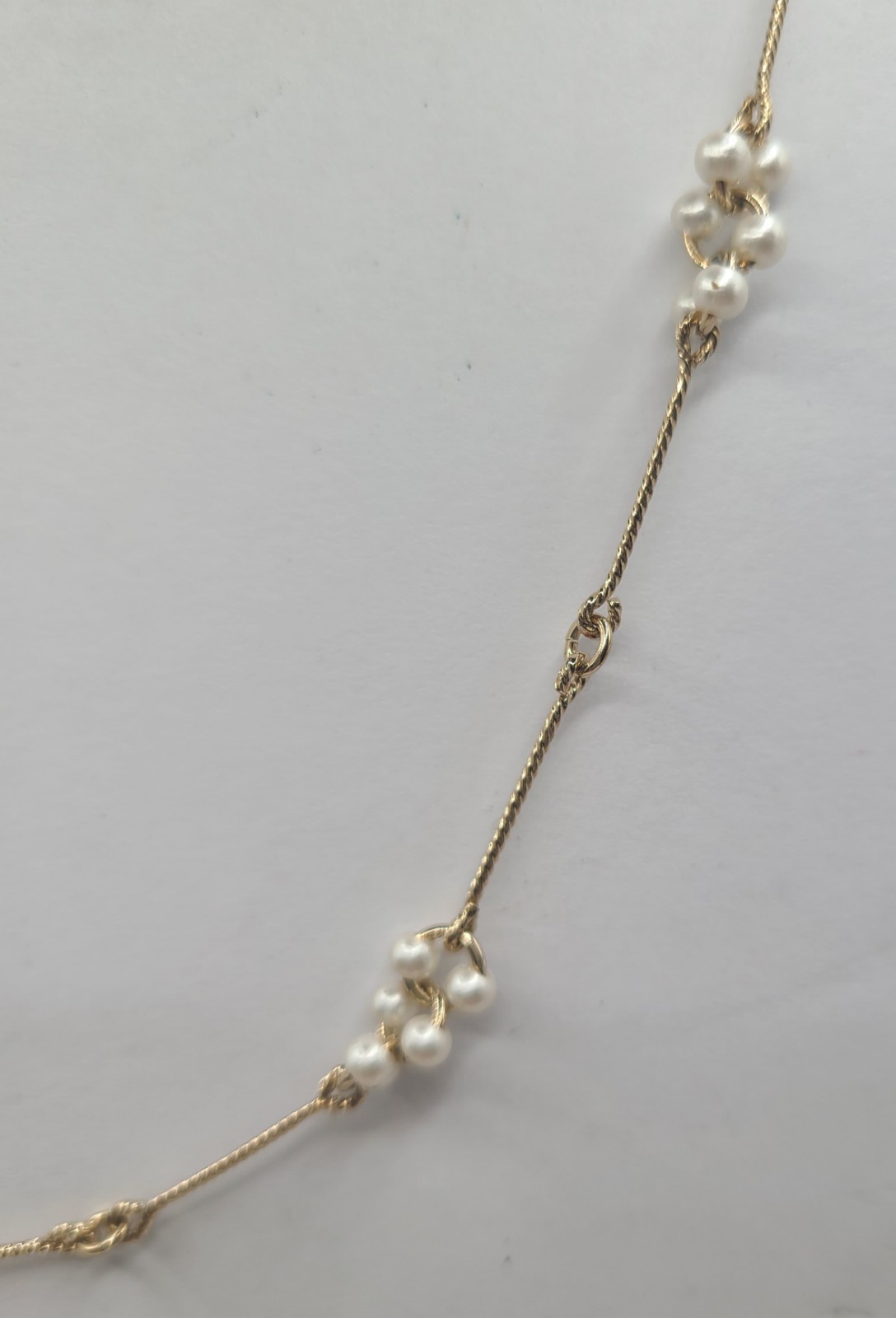 Vtg Avon Goldtone White Faux Pearl Cluster Bar Link 24″ Station Necklace Signed