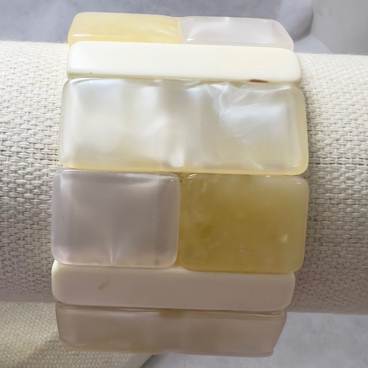 Stretch Beaded Cuff Bracelet Cream Yellow Lucite? Rectangular Beads Vintage