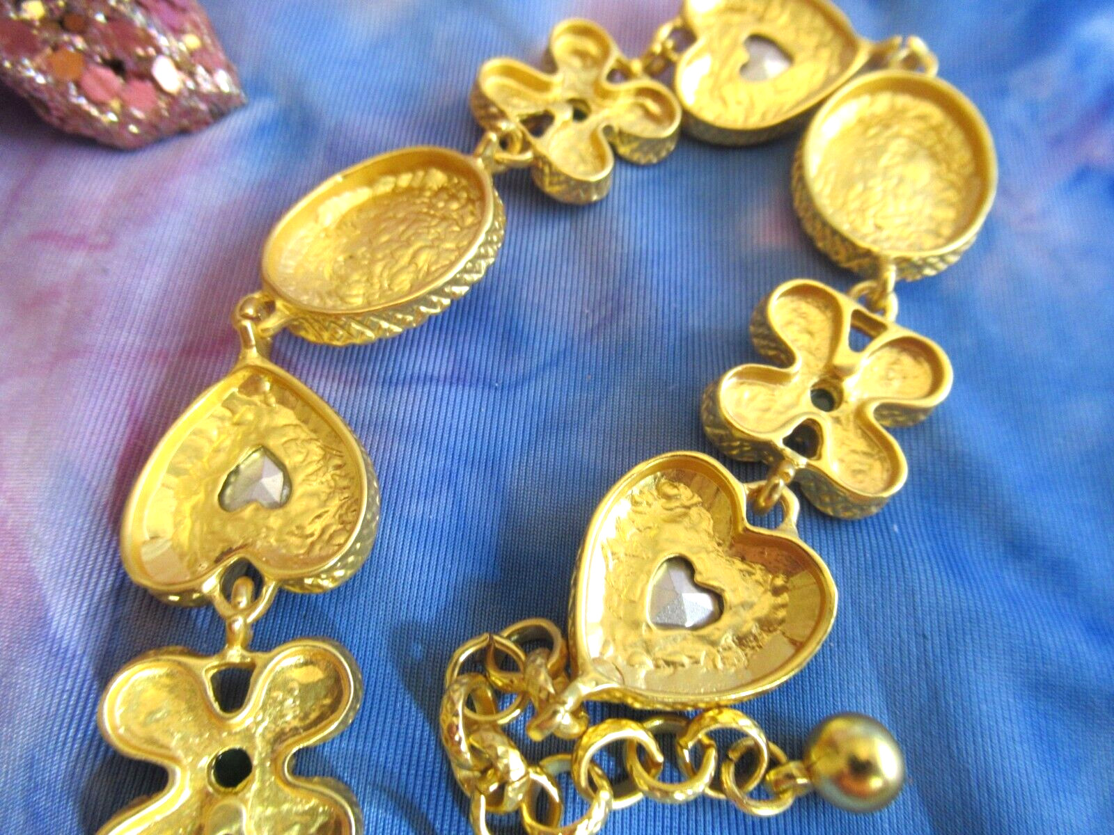 Matte Gold Tone Cameo Panel Link Bracelet Rhinestone Hearts Flowers Cabochon NEW