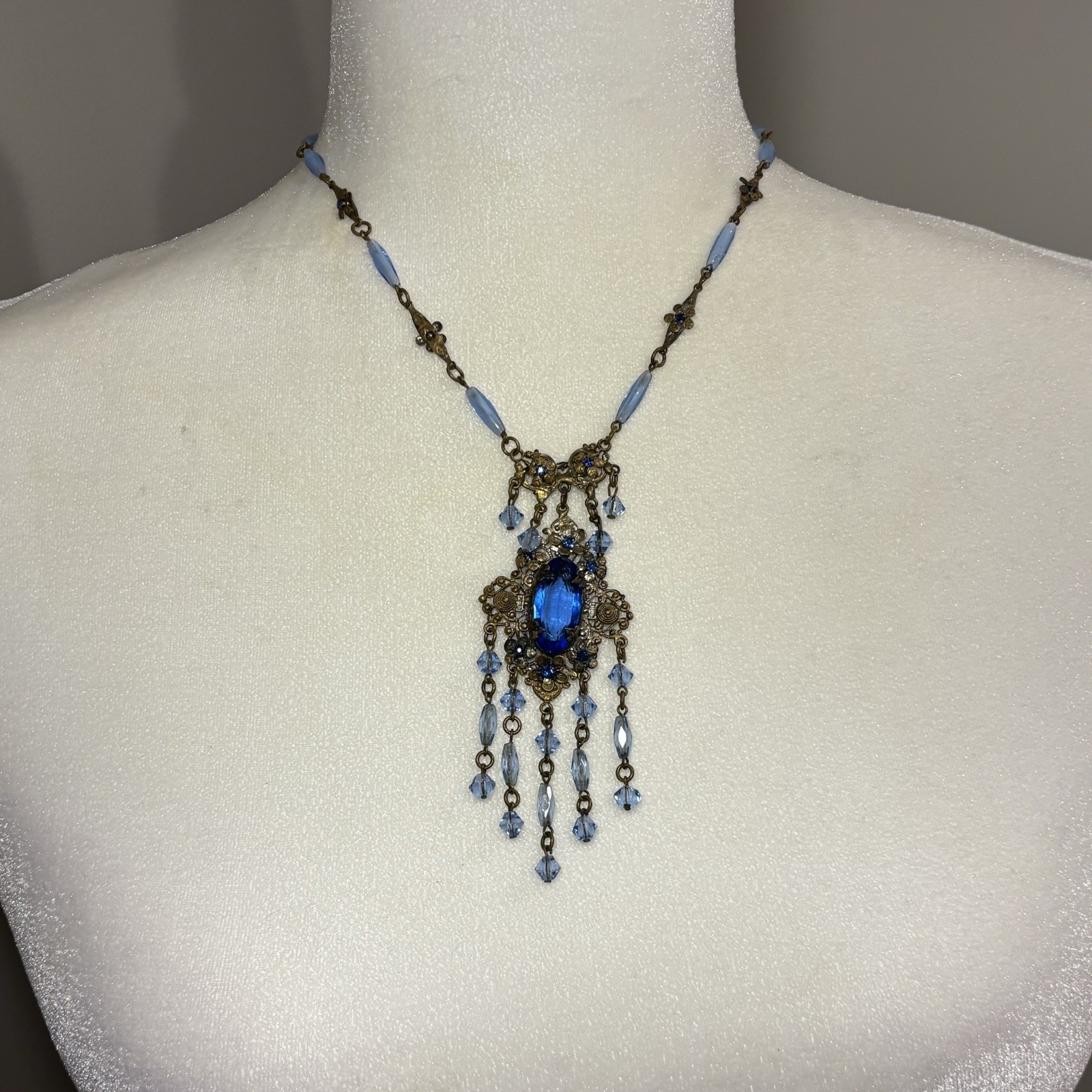 Vtg Czech Art Deco Brass Filigree Sapphire Blue Glass Fringe Festoon Necklace