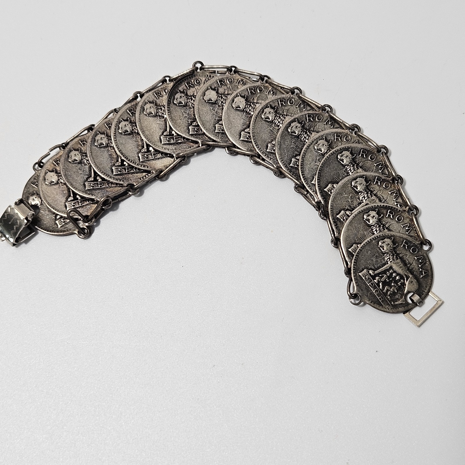 Vintage Roma Rome Coin Link Bracelet Fold Over Clasp 7″
