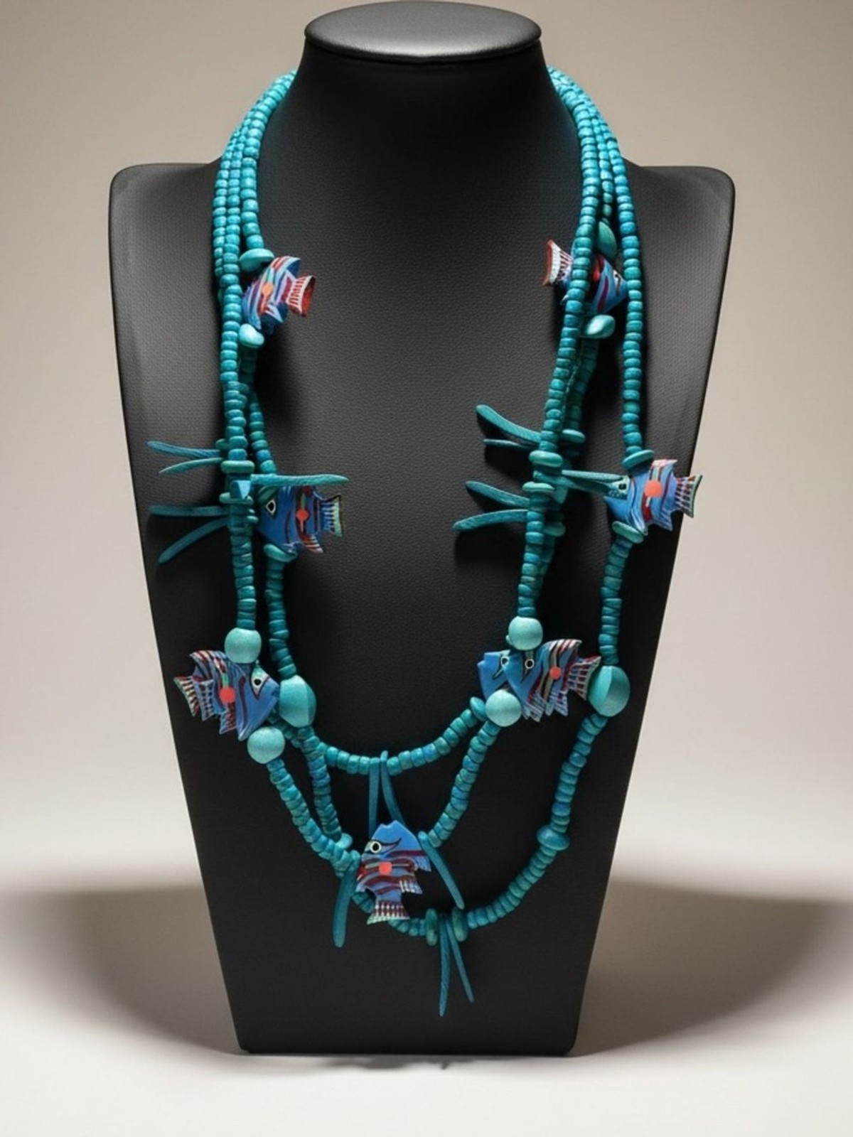 Vintage Tropical Fish Wood Bead Necklace Earrings Parure Set Boho Novelty 1980s