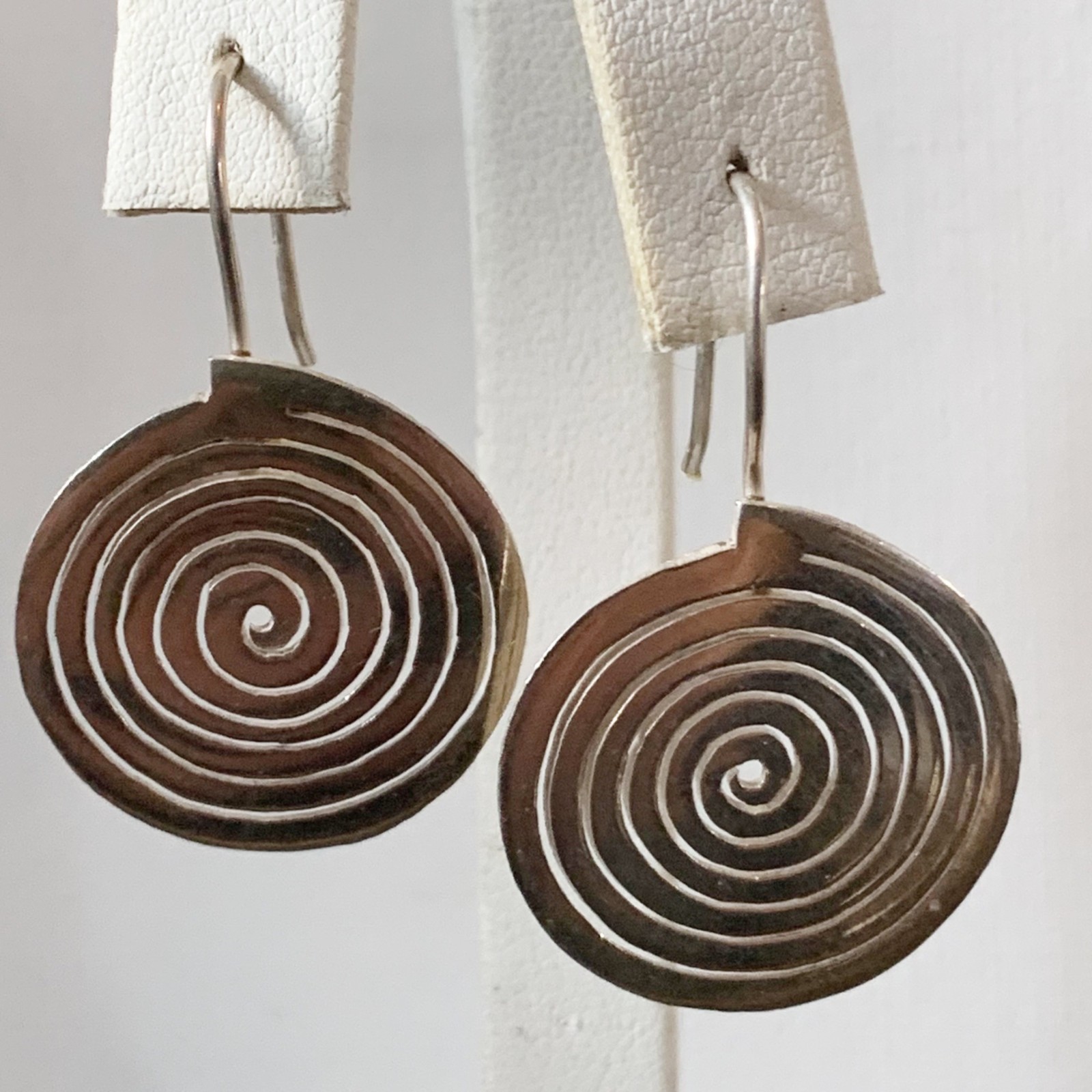 Vintage Circle Spiral Design Sterling Silver Dangle Earrings 925 Geometric 1.53″