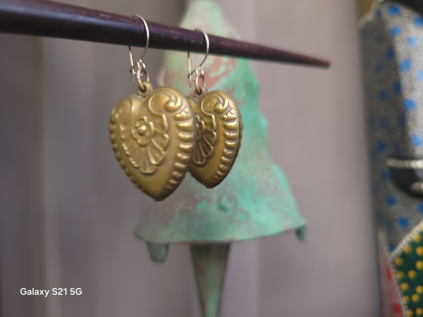 Vtg Pididdly Links Dangle Earrings Brass Puffed Hearts Nouveau Victorian Ornate