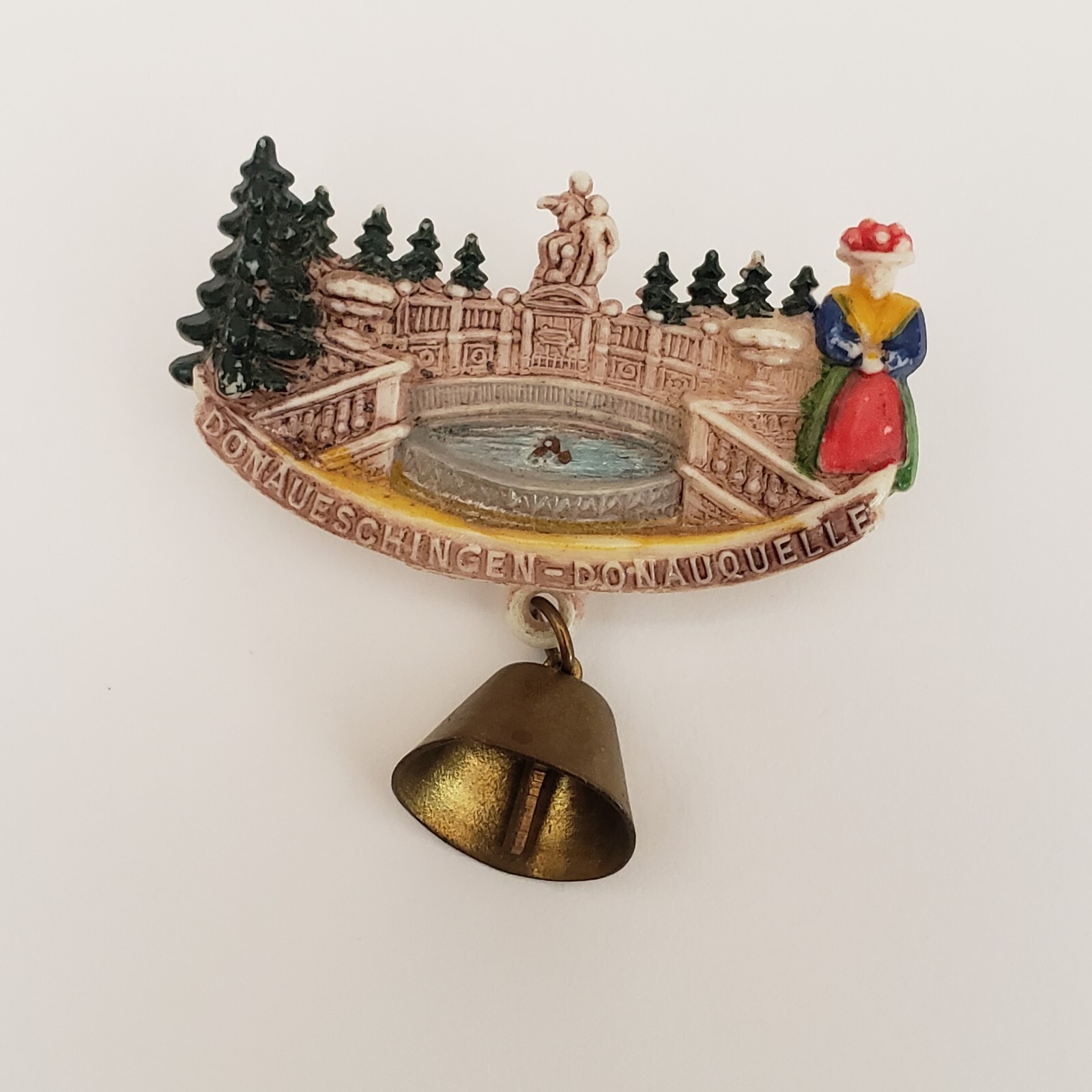 VINTAGE BROOCH SOUVENIR CITY BELL DANGLE RETRO COLLECTIBLE COSTUME JEWELRY PIN