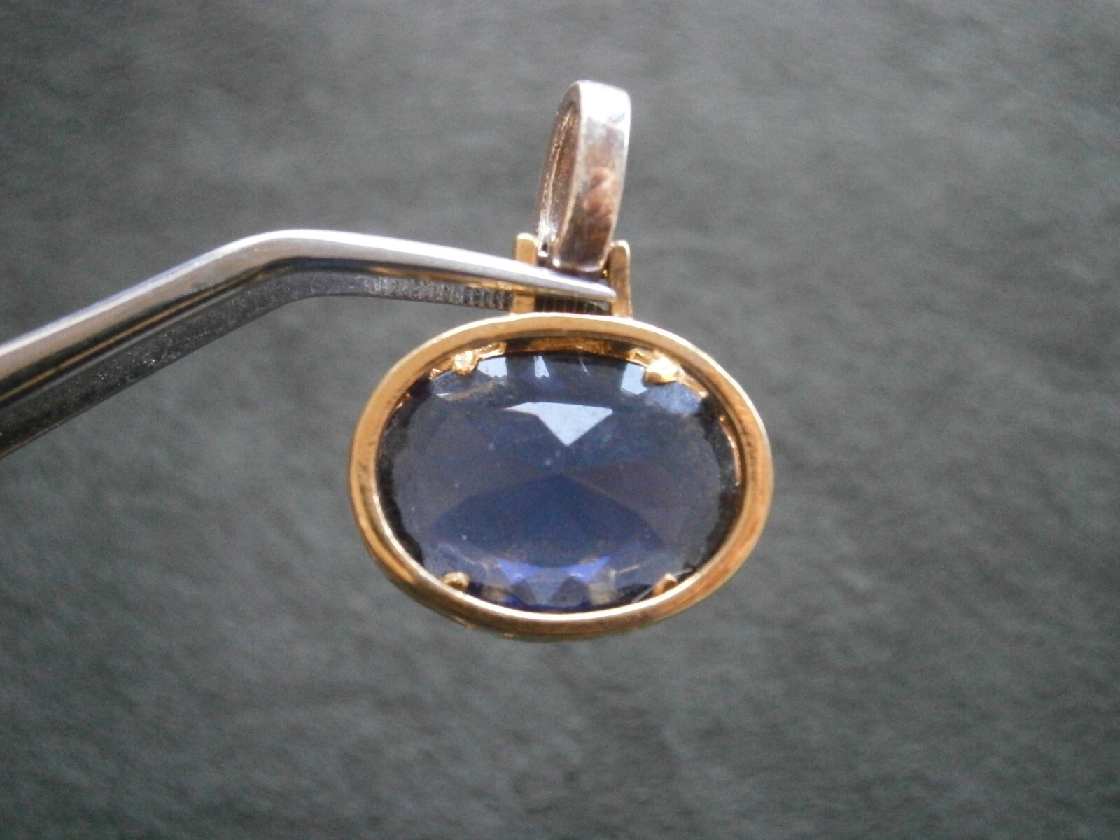 Purple Faceted Stone & Crystal Goldtone Silvertone Pendant 4.7g