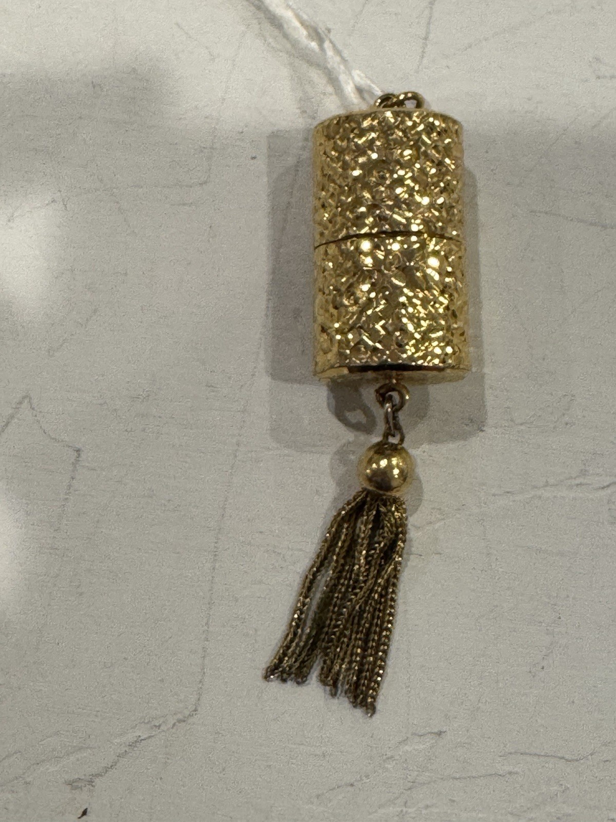 Vintage Kelbert Gold Tone Peek-a-boo Pendant Watch- Manual Wind Working