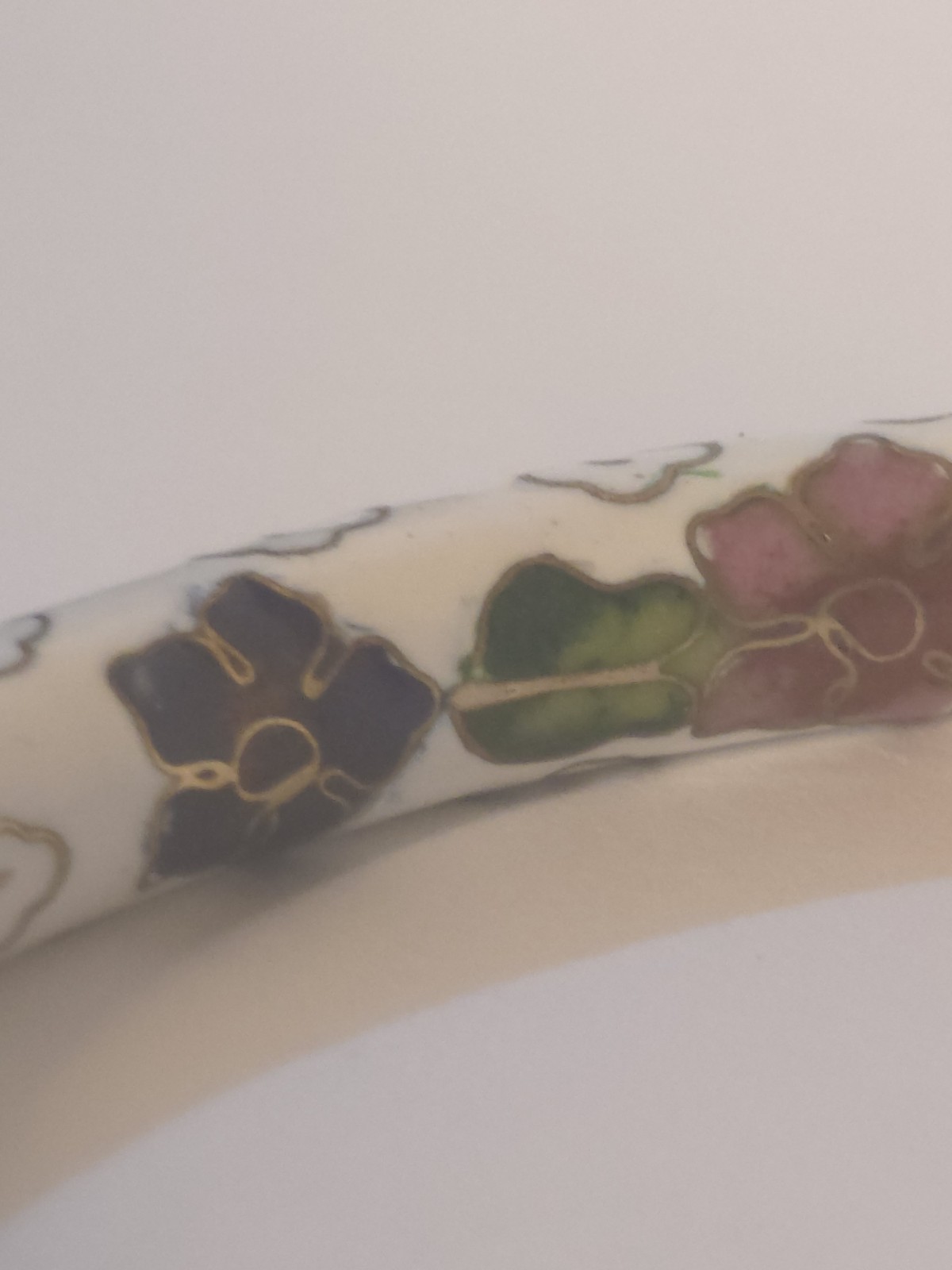 Vintage white Cloisonne bangle bracelet purple red green flower 8″