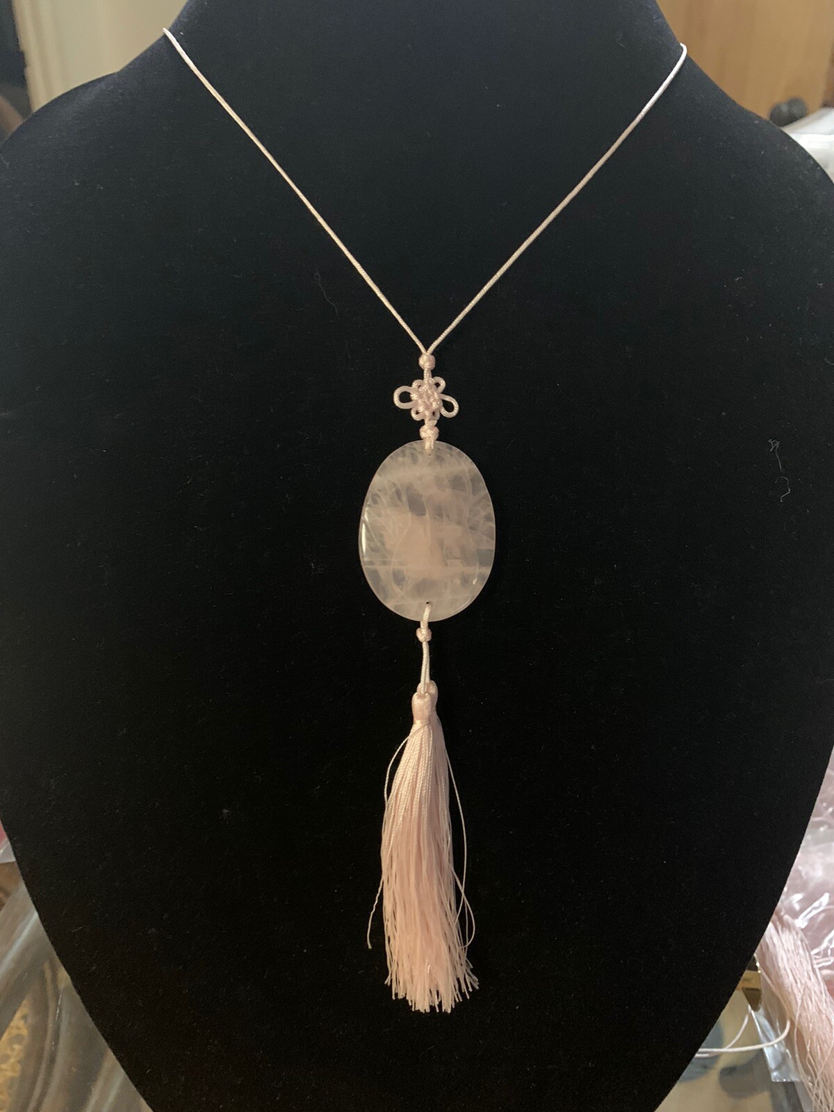21″ VINTAGE CHINESE EXPORT CARVED PINK ROSE QUARTZ TASSEL PENDANT NECKLACE