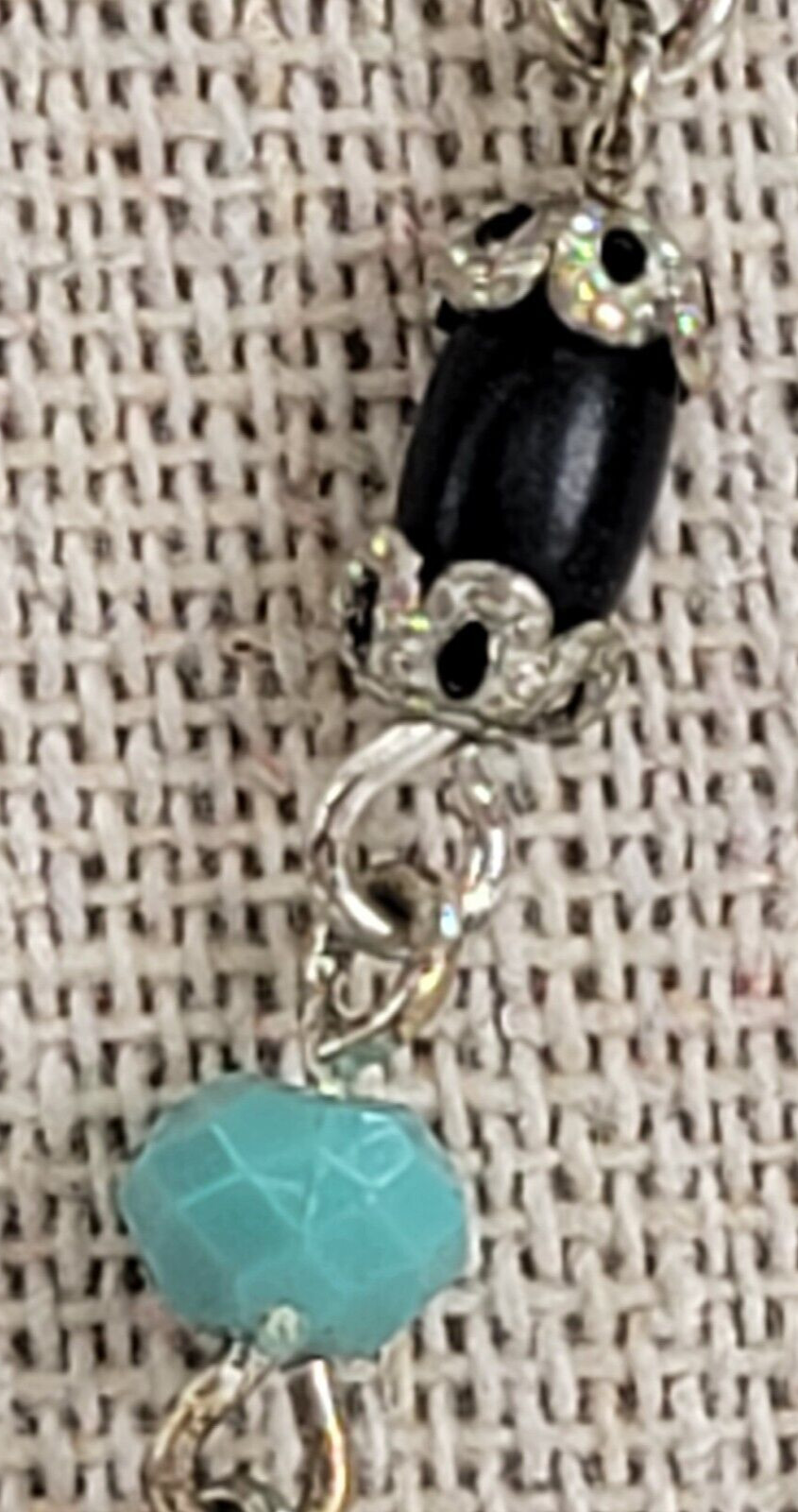 Vintage Avon NR Turquoise Black Teardrop Pendant Necklace 16.5 In