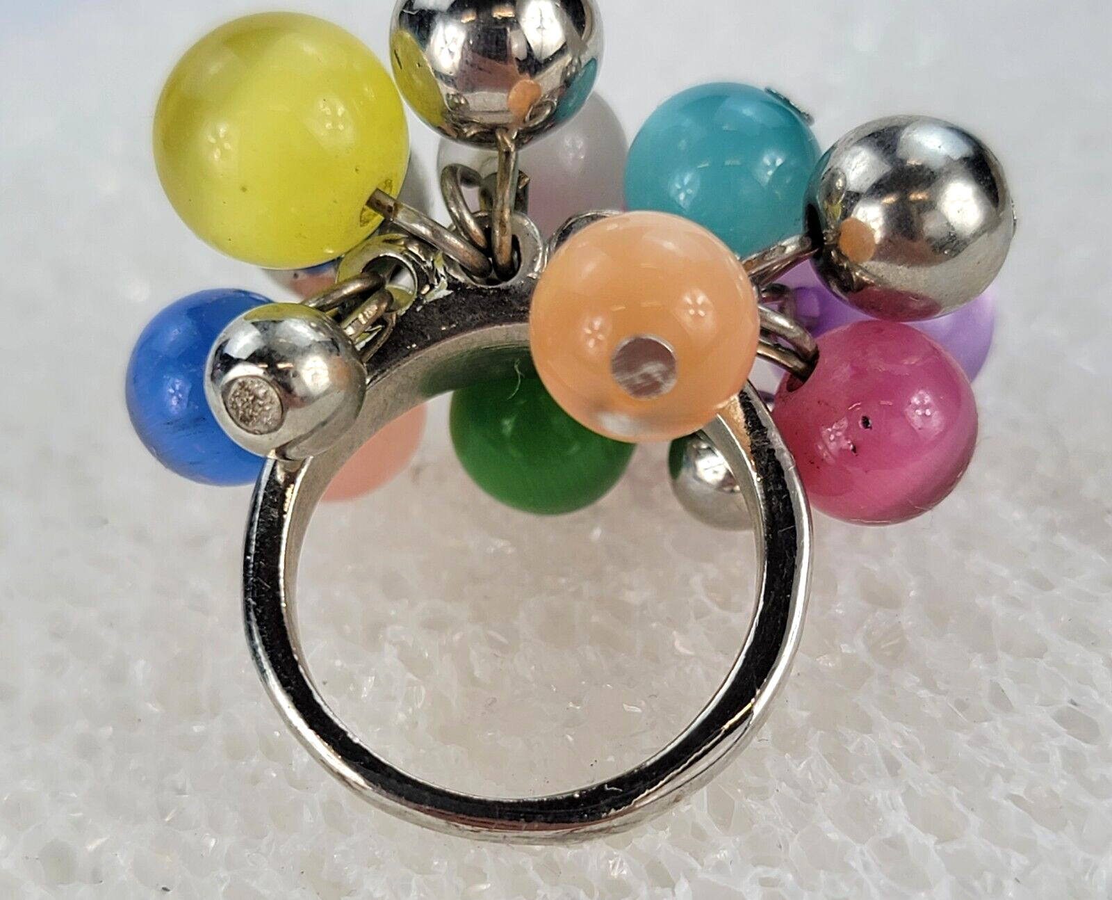 Vintage Multicolor Glass And Metal Cluster Charm Ring Size 7 Silver-Tone