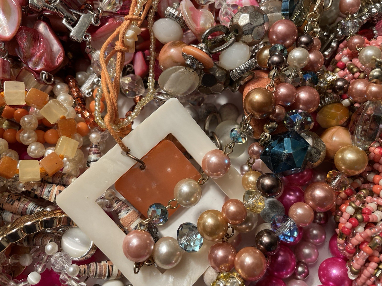 4Lb Mixed Mystery Jewelry Lot Vintage Mod Boho Beaded Necklaces Bracelets