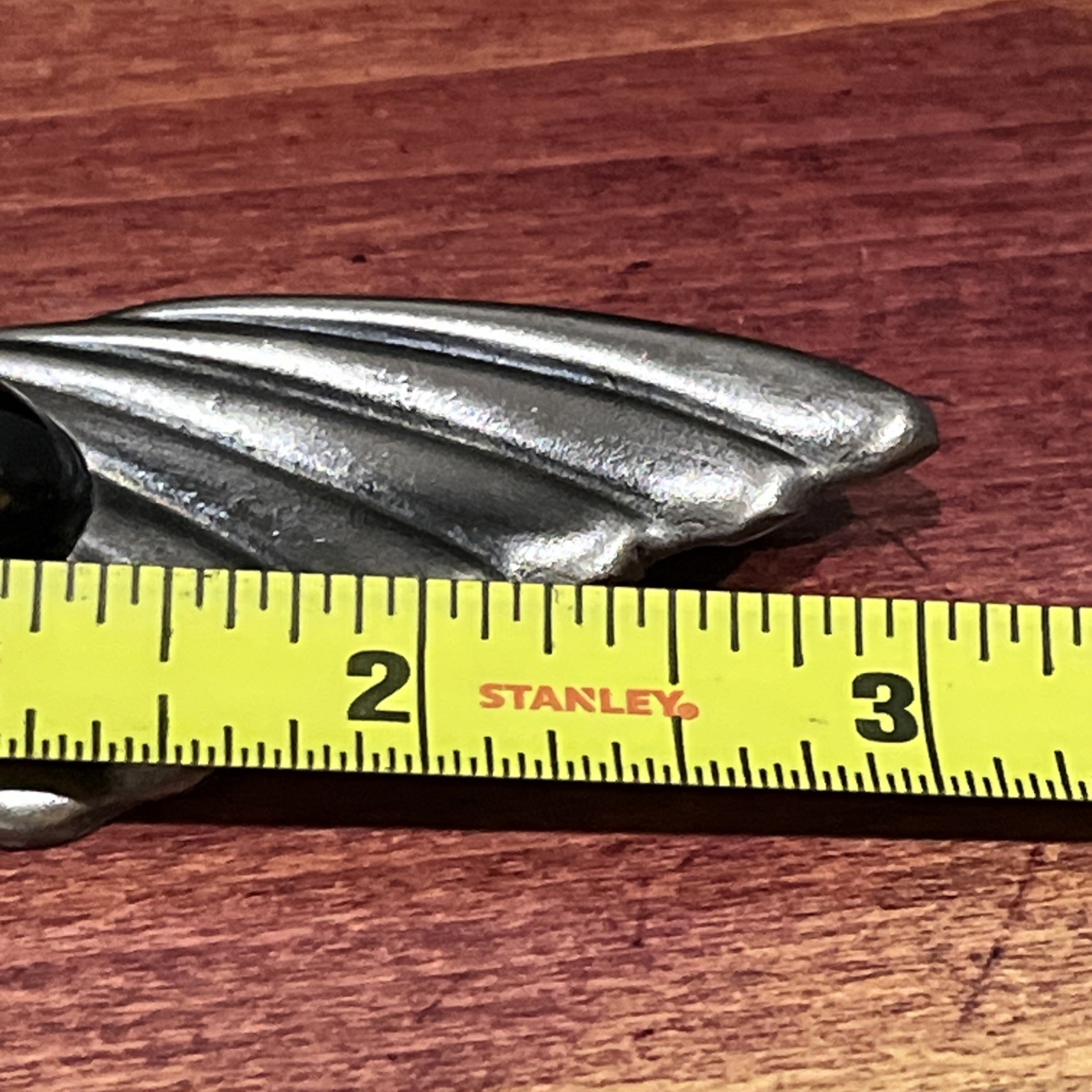 Vintage Joan’s Collectibles Art Deco Pewter Wing Brooch Pin Black Cabochon