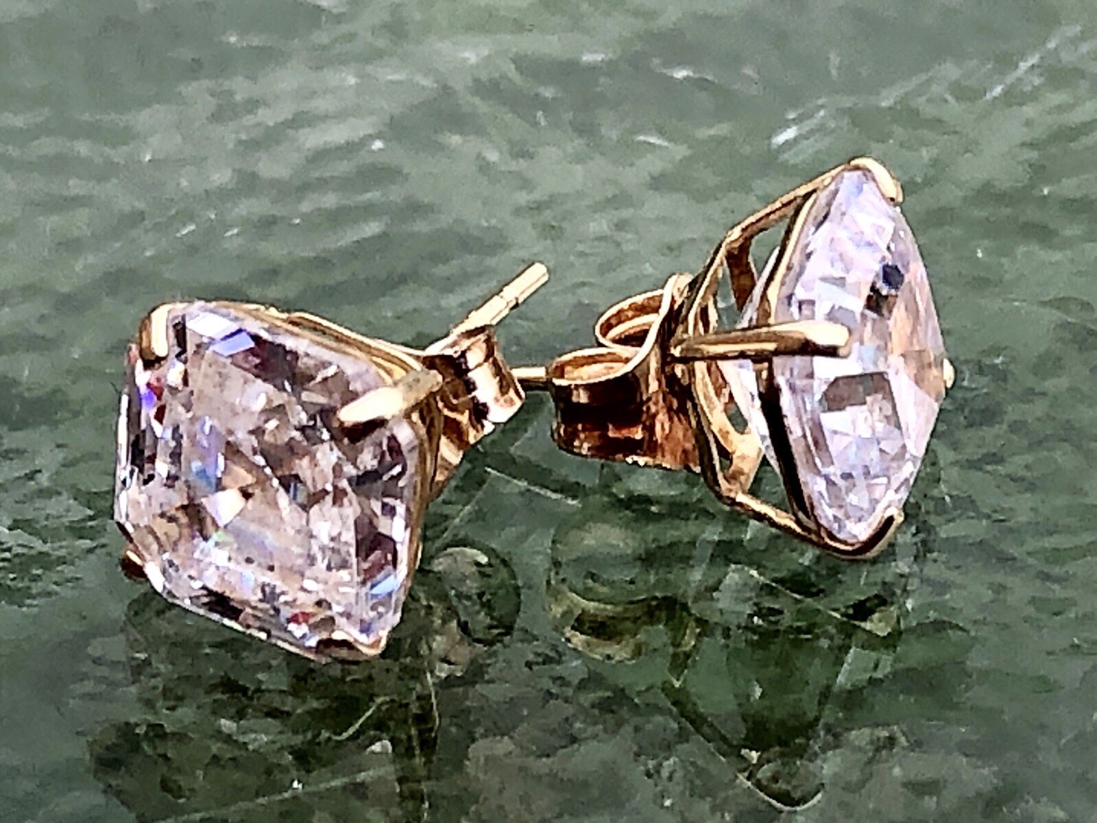 Vtg 14k Cushion Cut 7mm AAA CZ Stud Earrings- Amazing Sparkle Signed 1.6g