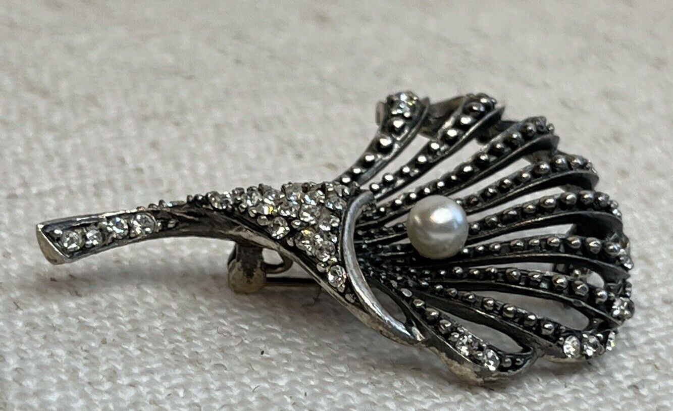 Floral 925 Sterling Silver & Clear Rhinestones Brooch Pin With Single Pearl