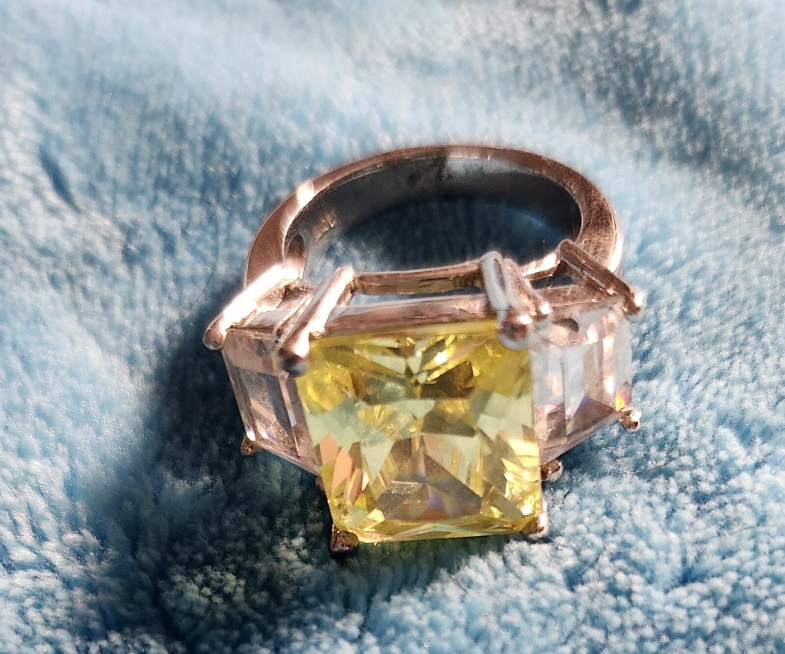 Vintage Cubic Zirconia Large Citrine & White Crystal 925 Sterling Silver Ring