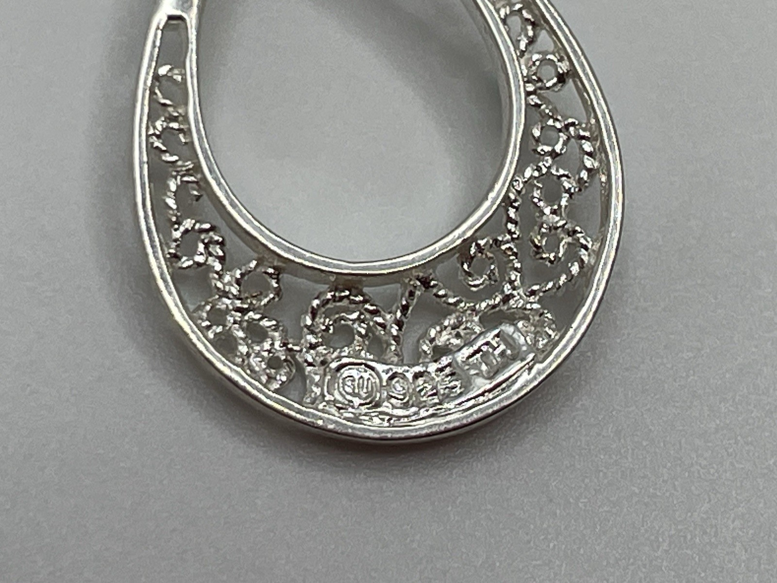 SU 925 TH Vintage Sterling Silver Filigree Hoops Pierced EARRINGS Dangle Drop