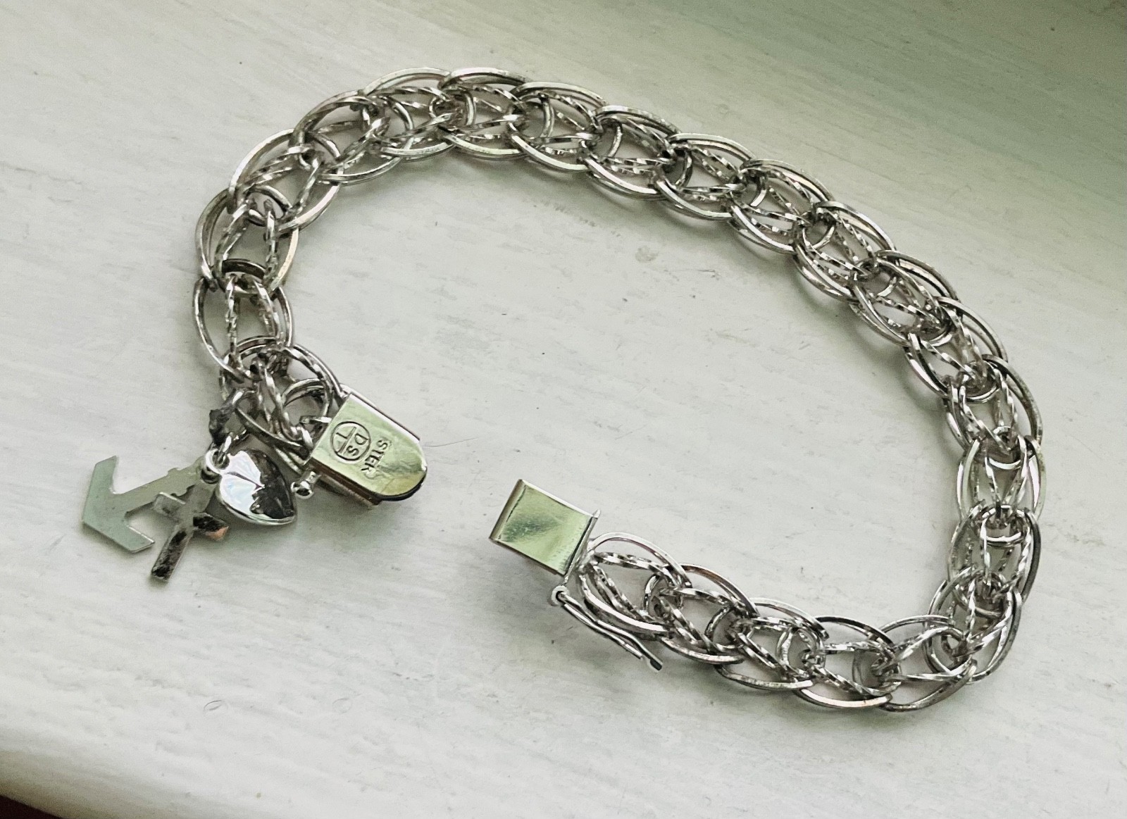 Vintage DYNASTY USA SILVER Starter CHARM BRACELET Estate 7 1/4” Wearable