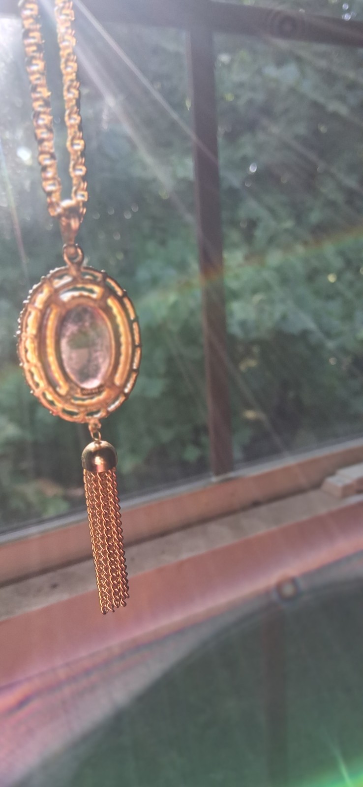 Avon Vintage Gold Tone Amethyst Glass Tassel Necklace Measurements:Chain Length: