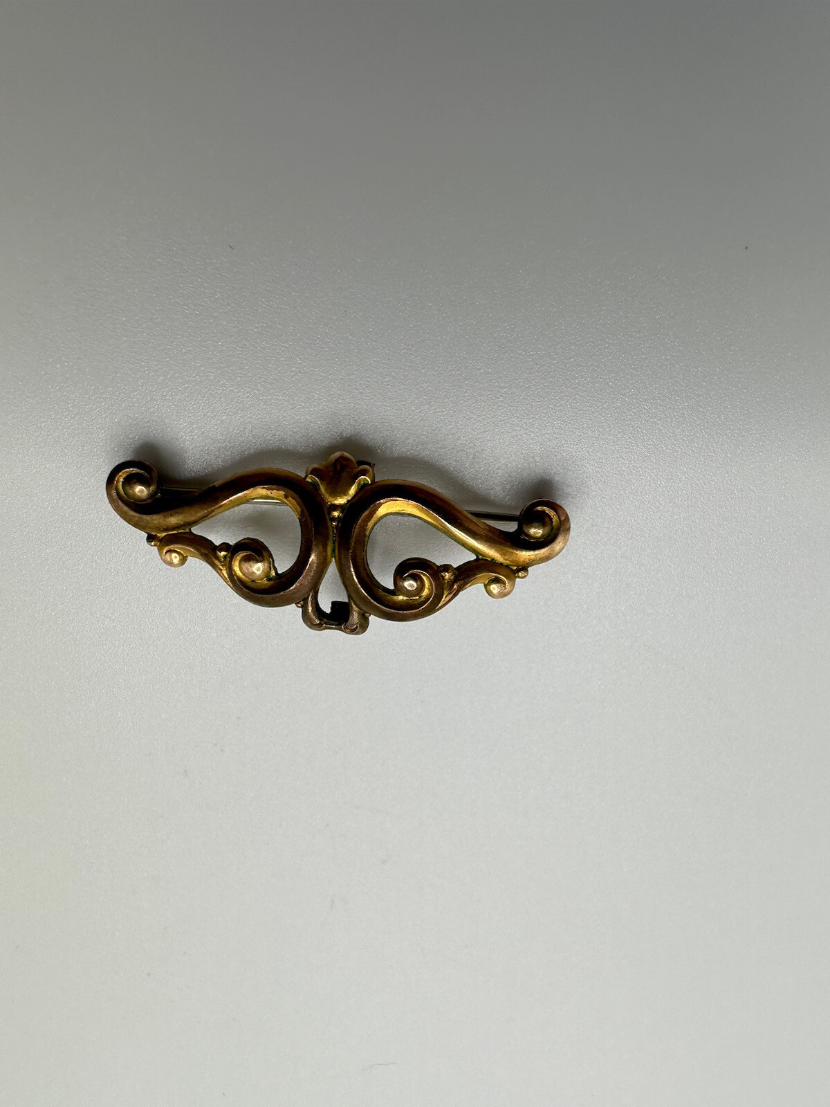 Vintage Gold Plate Ornate Victorian Style Brooch 3.5cm JB4