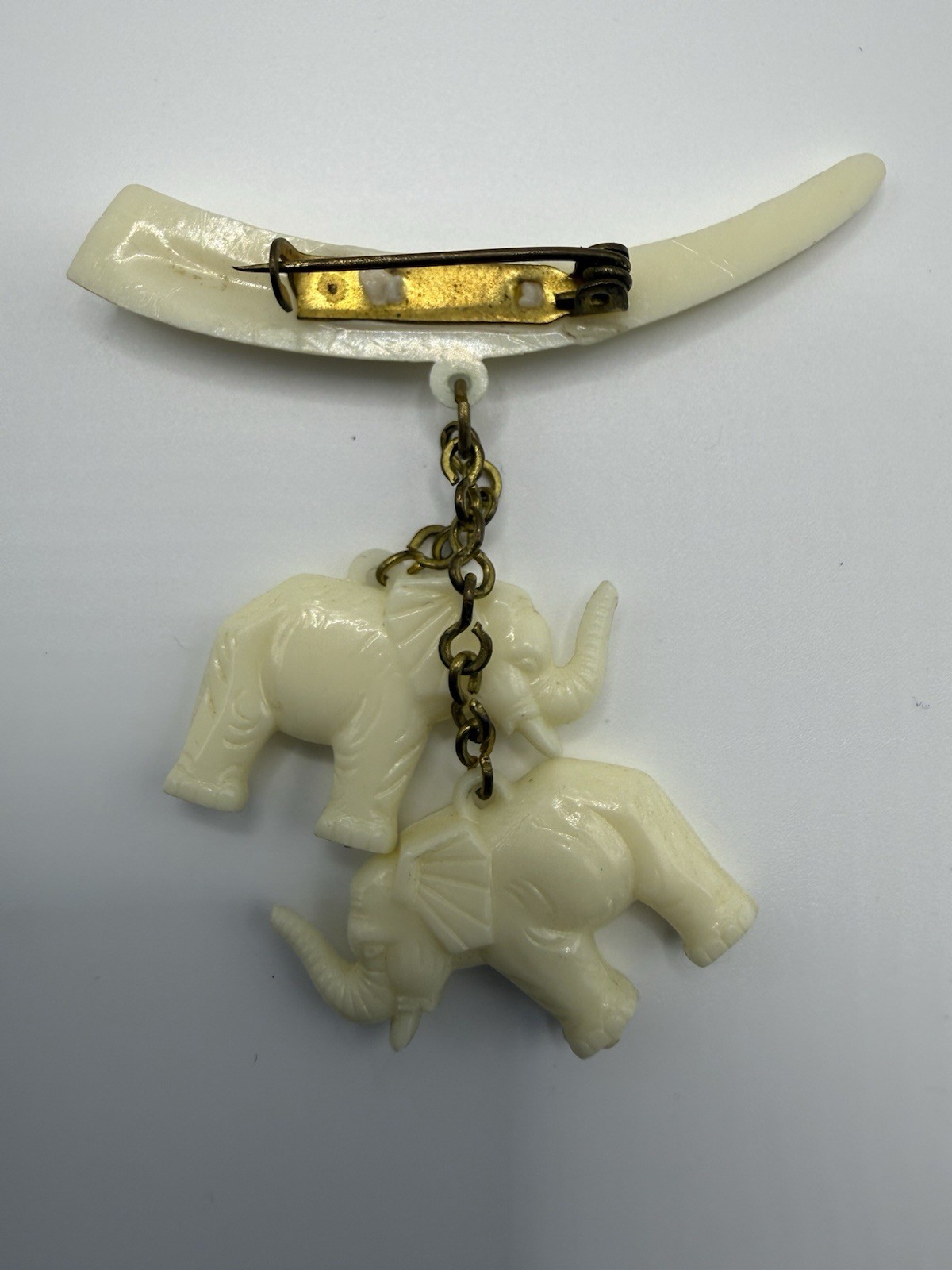 Celluloid Elephants Brooch White Vintage Pin Souvenir Collectible Animal Jewelry