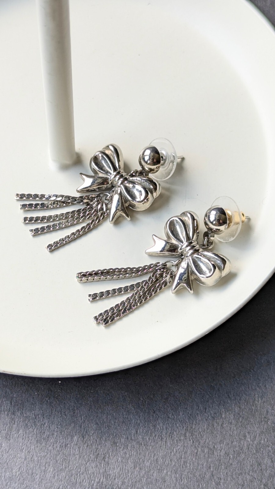 Vintage Silver Tone Ribbon Bow Tie Tassel Chain Charm Drop Stud Dangle Earrings
