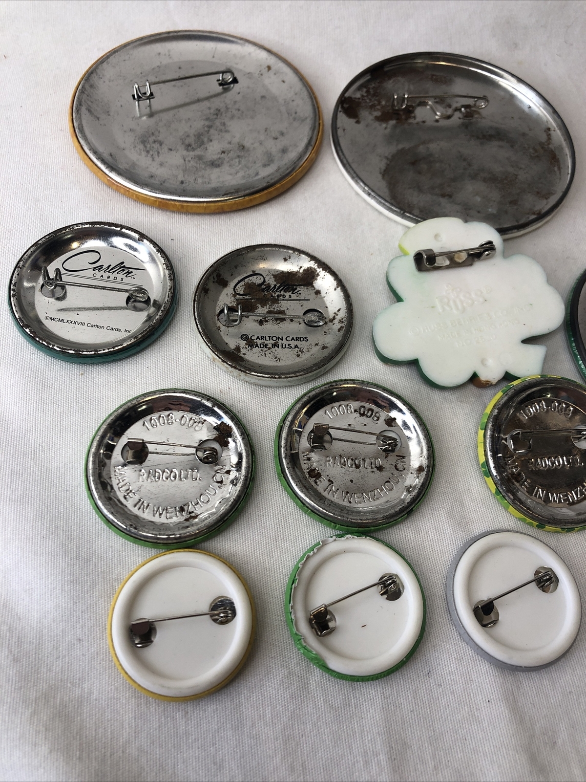 Lot of 13 St. Patrick’s Day Buttons Irish Pin Vintage Shamrock Lucky Leprechaun
