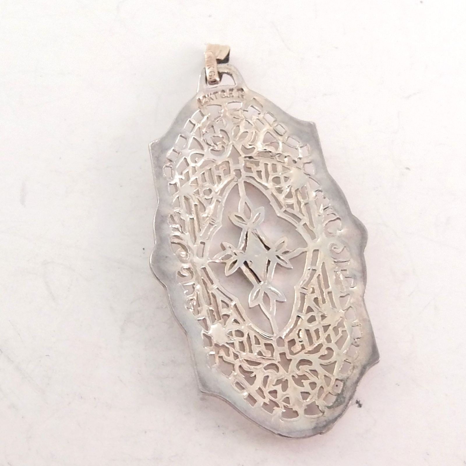 Vintage Art Deco 12k Gold Filled Filigree Pendant