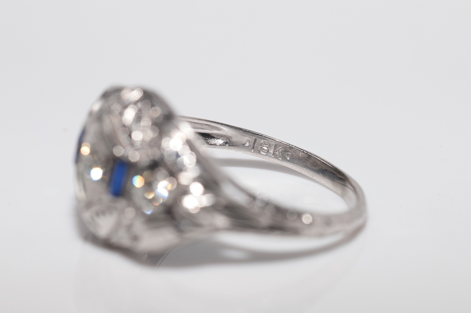 Antique Circa 1920s Art Deco 18k Gold Natural Diamond And Sapphire Ring