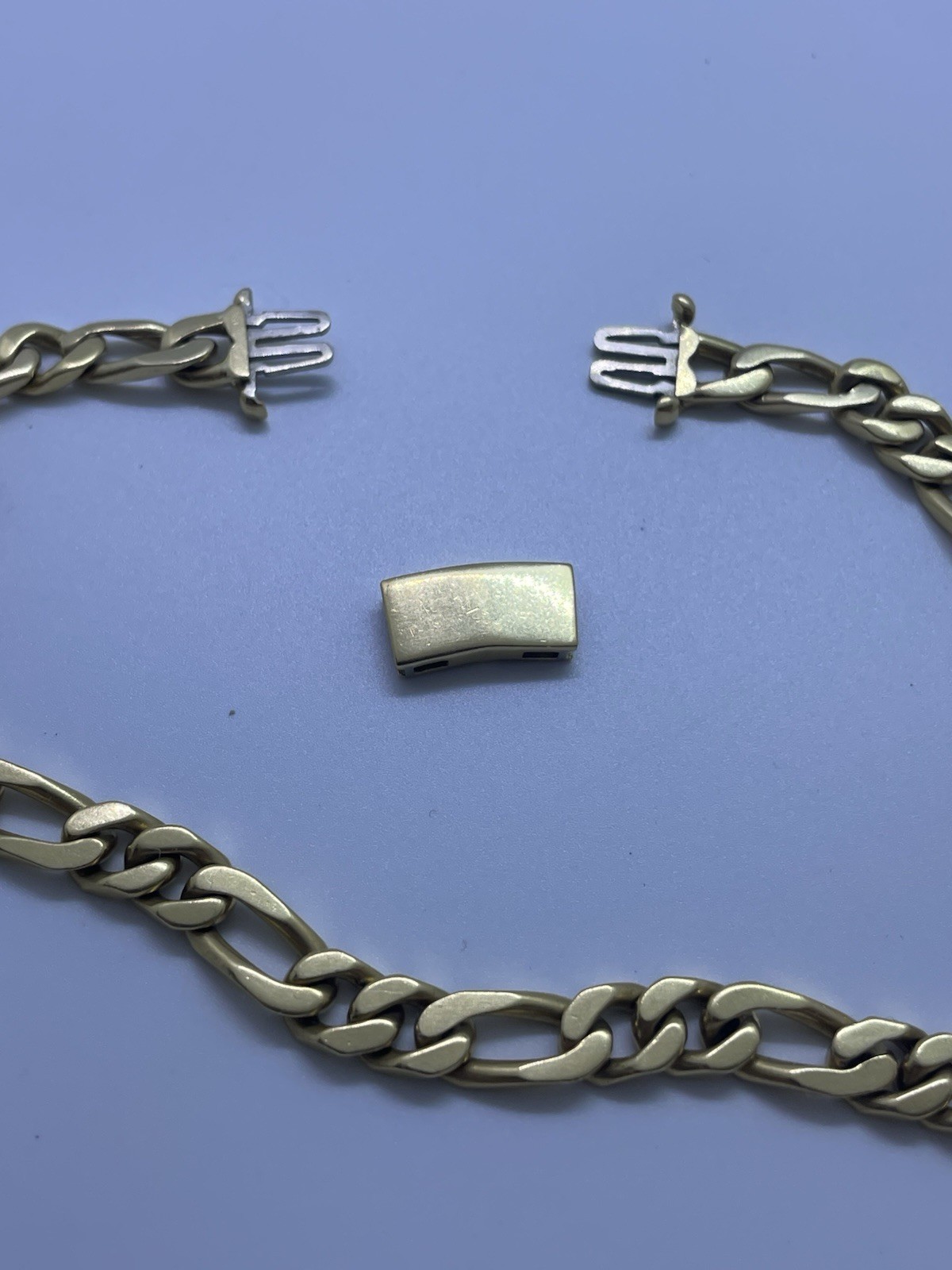 David Webb Vintage Solid 18K Gold Figaro Link Chain 19.5 Inches