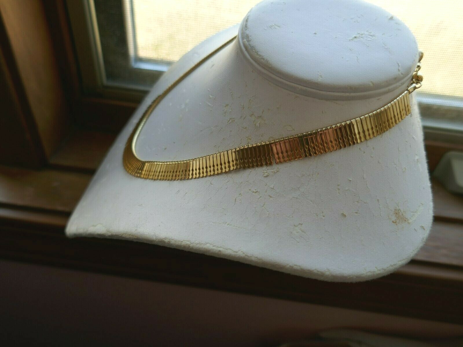 Vintage Gold Tone 10mm Wide Grecian Style 17.5″ Necklace w Spring Ring Clasp