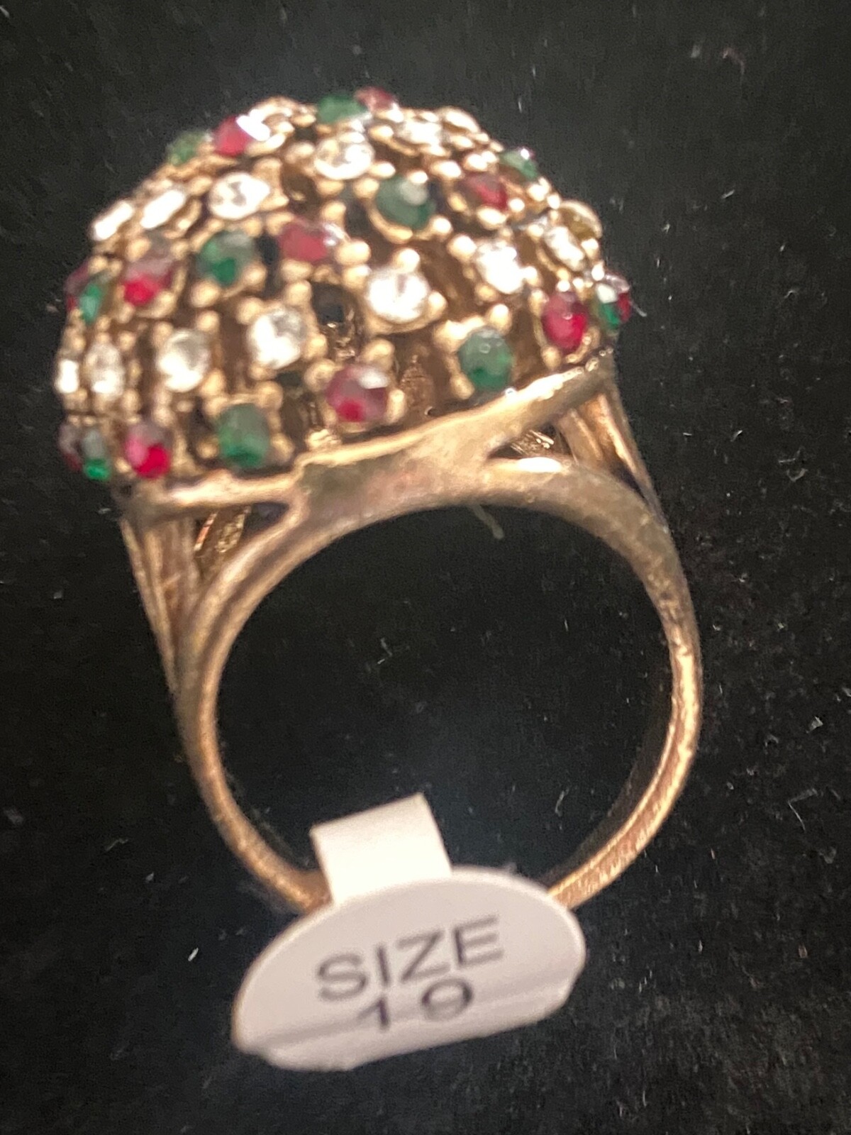 Ring Gold Tone Red Green Rhinestone Large statement Cocktail MCM Sz 9