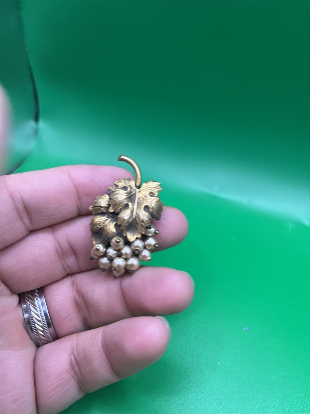 Vintage Gold Tone Faux Pearl Leaf Fur Dress Clip