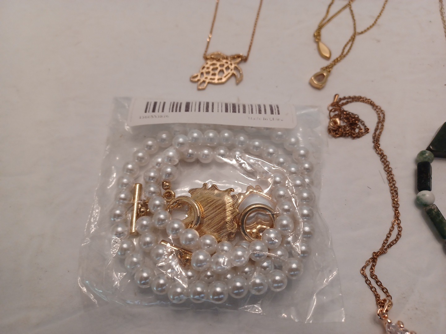 Mixed LOT OF 12 Costume Jewelry Pieces GOLD TONE/SILVER TONE USED FREE SHIP
