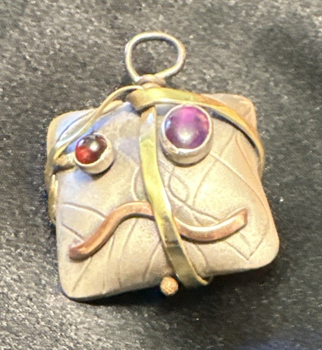 SMB Artesian Signed Sterling Silver, Multi-Metal & Gem 3-D Pendant 1”square