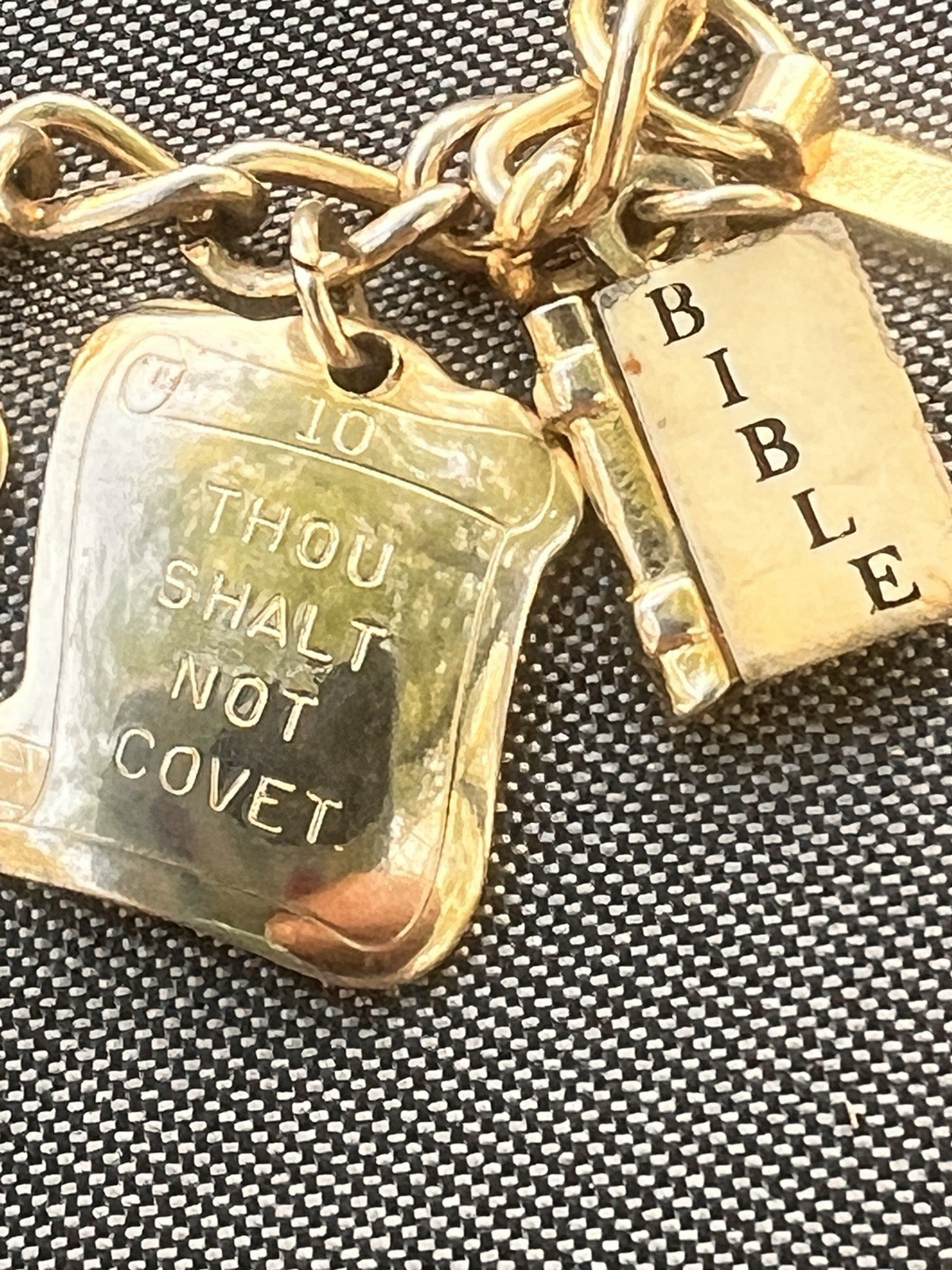 VTG Ten Commandments Charm Bracelet 1950’s Sock- Hop Gold tone Charms W Bible