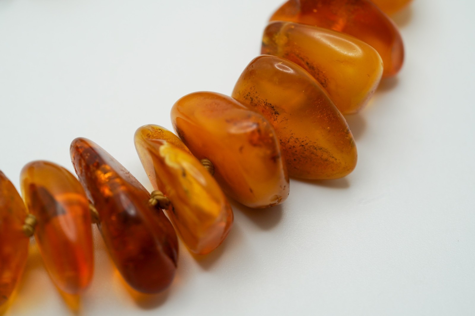 Vintage Chunky Amber Bead Necklace 18″ x 17mm 62g JB45