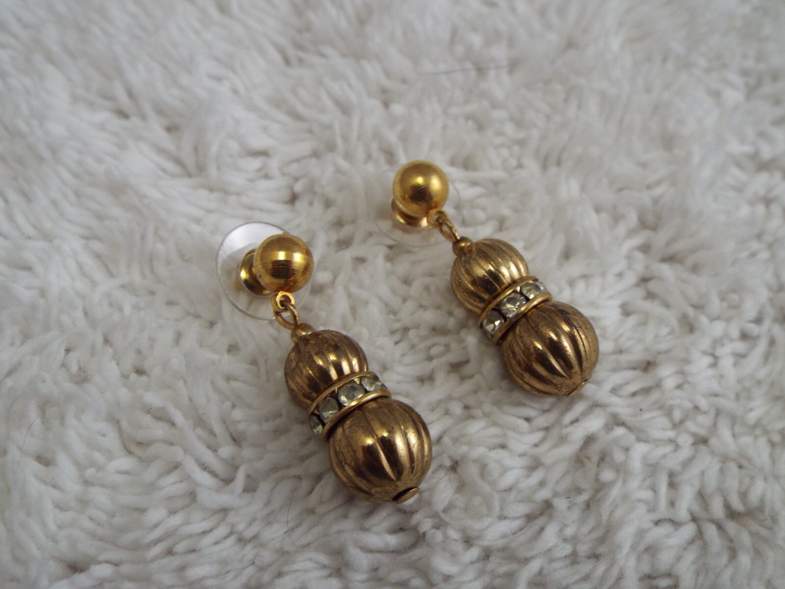 Goldtone Rhinestone Bead Pierced Earrings (H6)