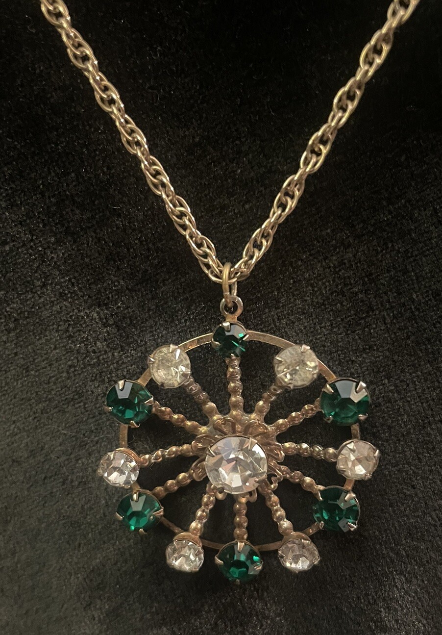 Vintage CA Co 12K Gold Filled 24″ w Green & Clear Stone Starburst Pendant🌺🌺