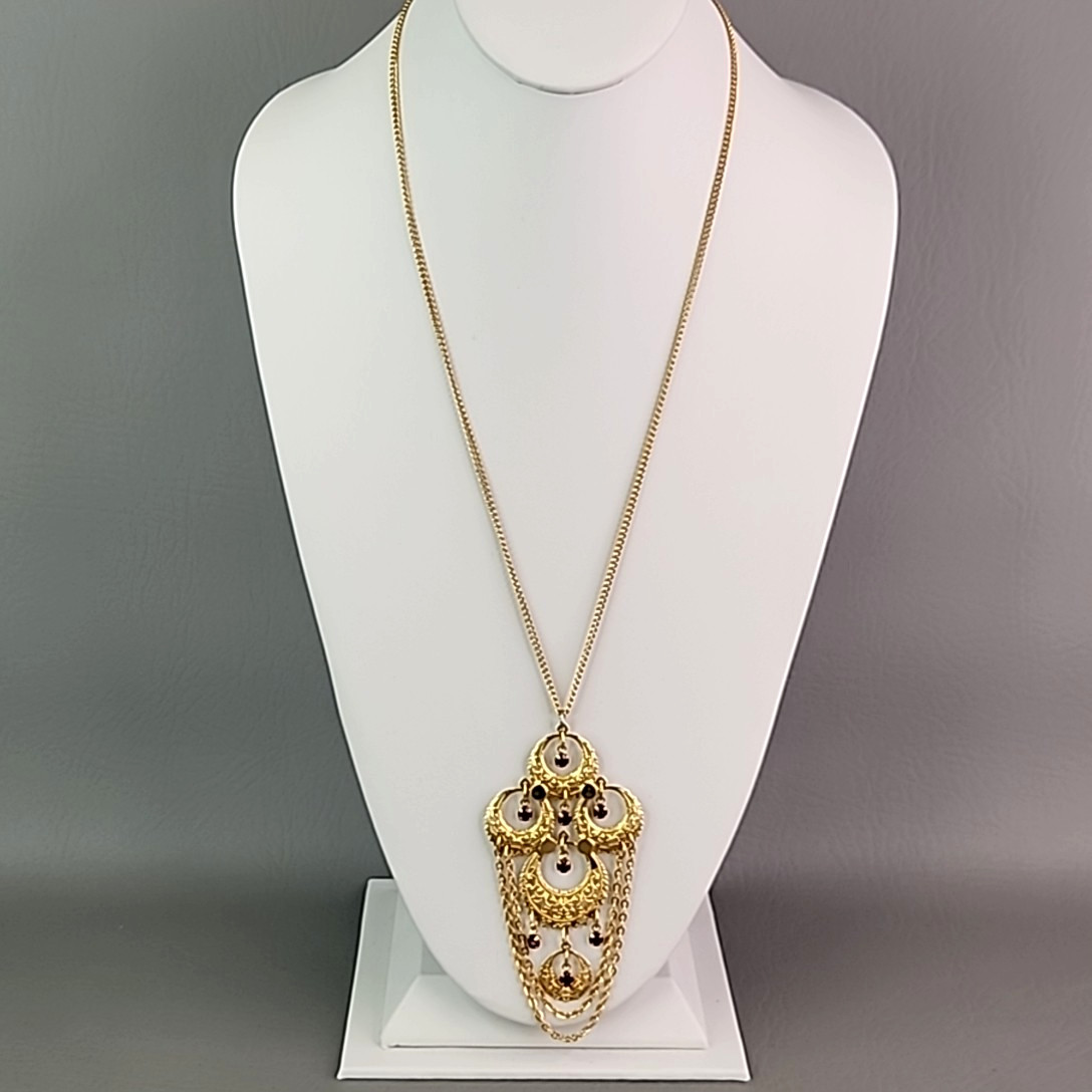 Vintage Chandelier Necklace Purple Rhinestone Gold Tone Filigree Lightweight 24″