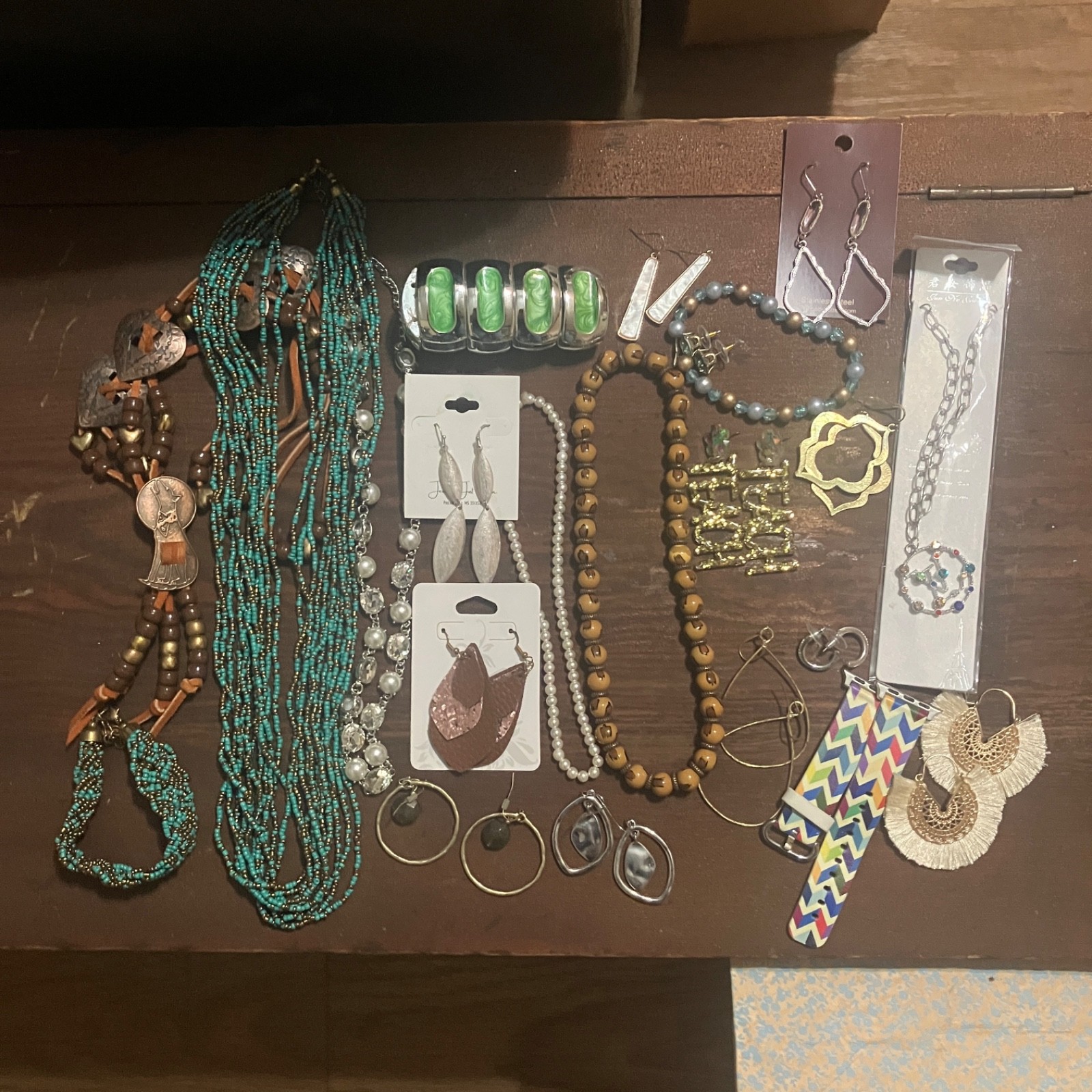 Lot of Modern Costume / Craft Jewelry estate resell