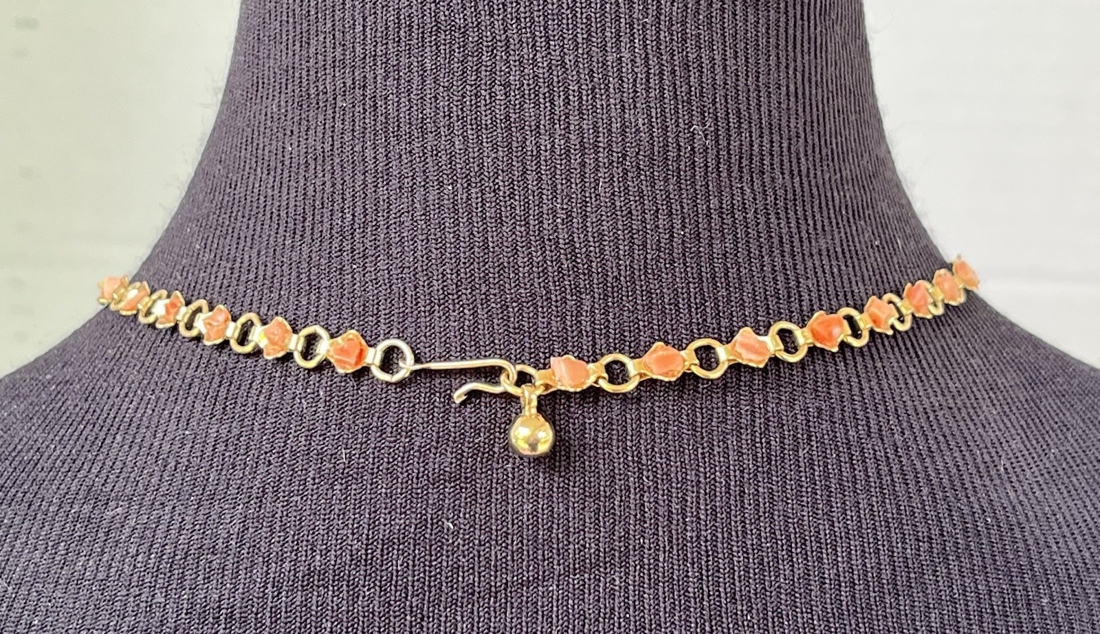 Vintage Coral Link Necklace & Earrings, Polished Natural Coral Gold-toned Links