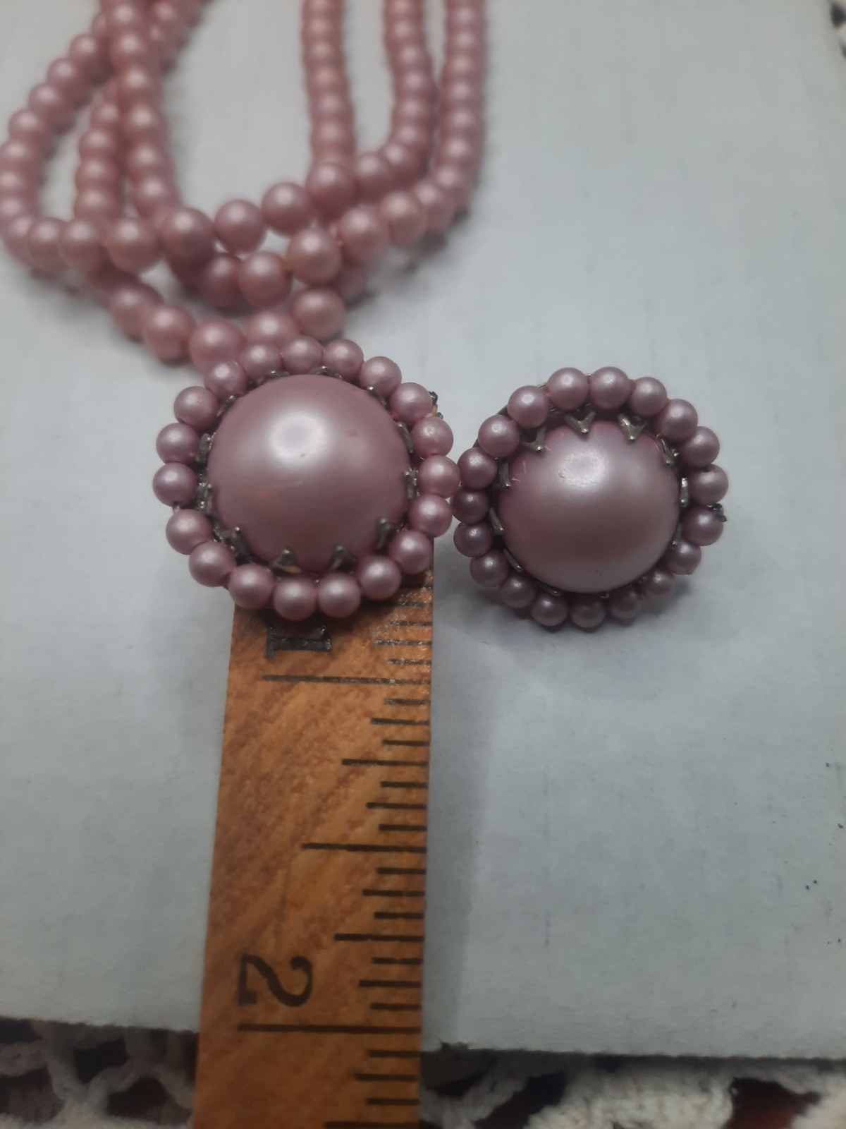 Vintage 3 Strand Adjustable Collar Necklace Clip On Earrings faux pearls beads