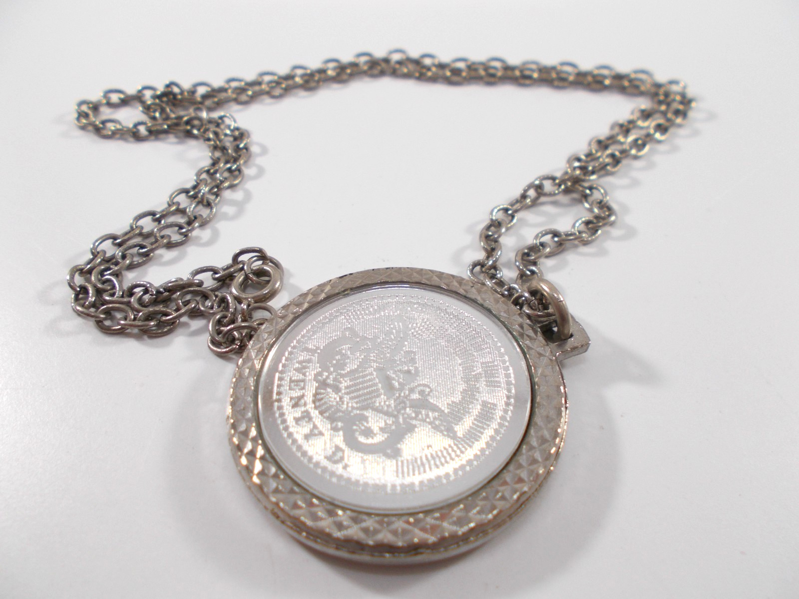 VTG Bi-Centennial Silver 20 Dollar Coin Replica Pendant Necklace