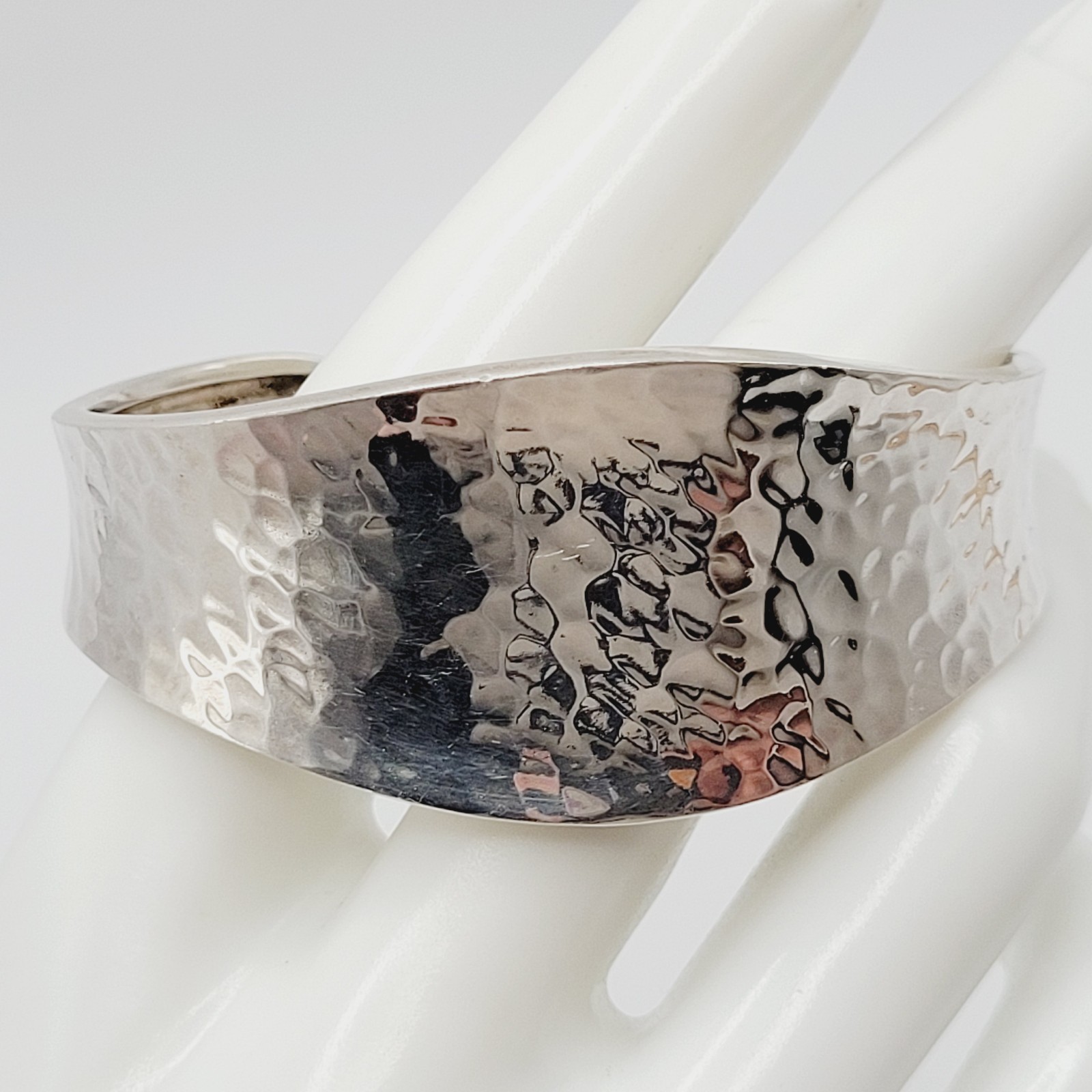 ATI Mexico 925 Sterling Silver Hammered Recessed Wave Cuff Vtg Bracelet 19 Grams