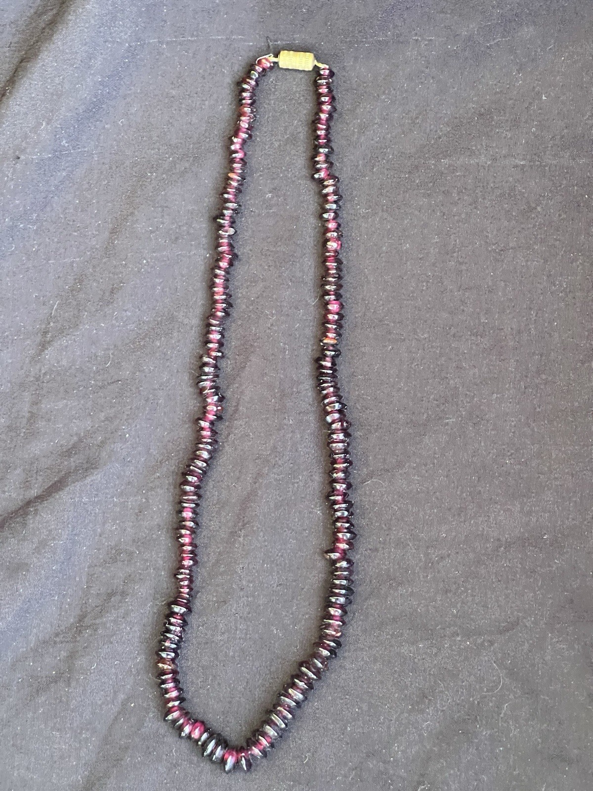Vtg Graduated Garnet Disc Saucer Bead Necklace 17in 44g Handcrafted Gem Estate