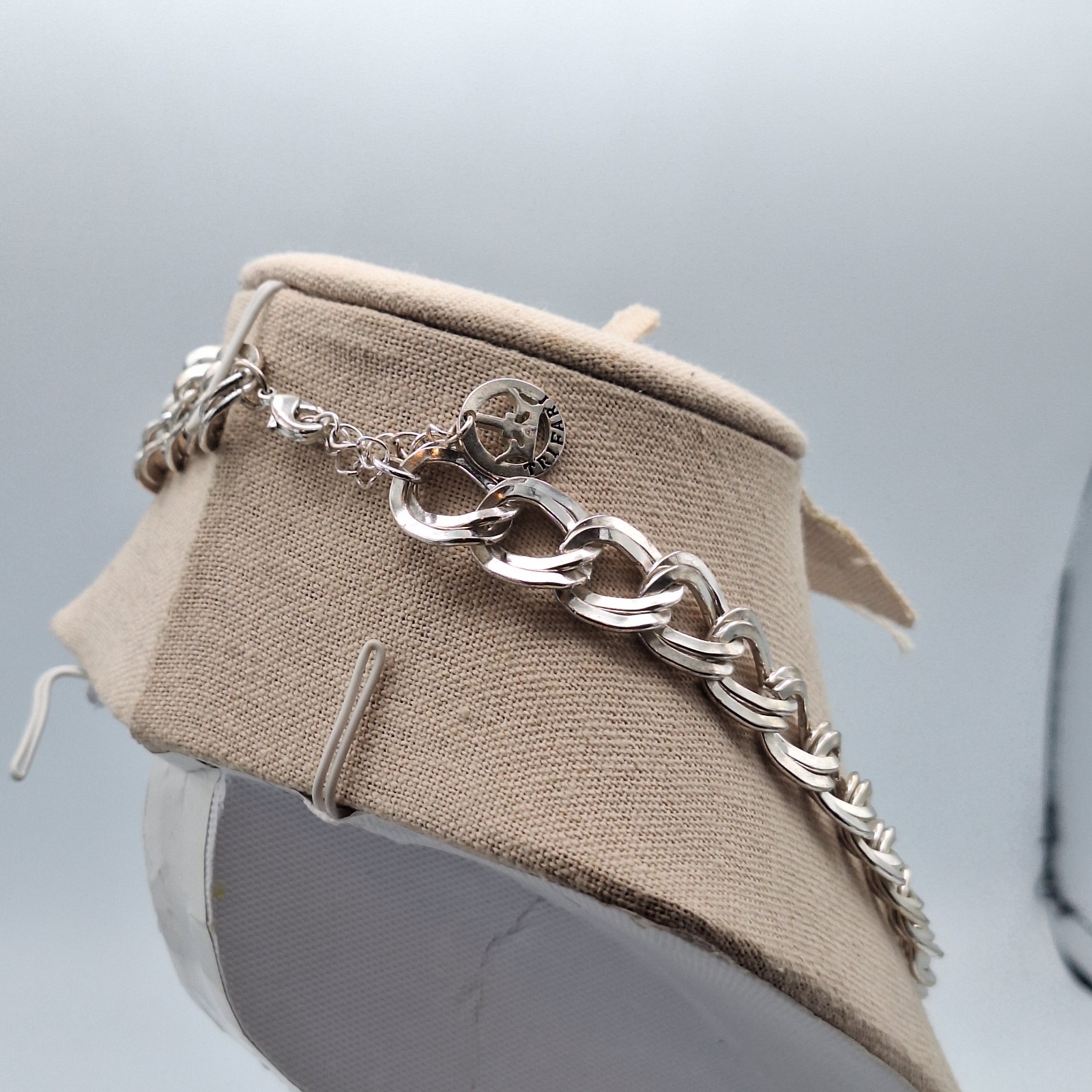 Crown Trifari Metal Double Link Chain Necklace Silver Tone 18″